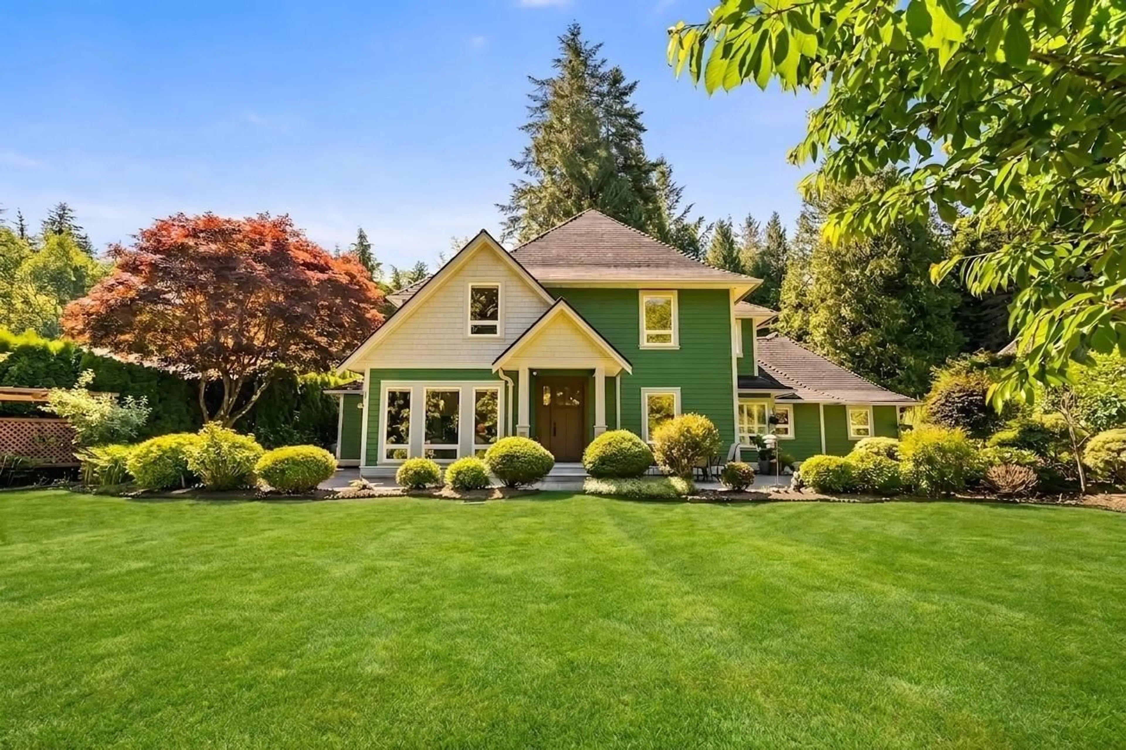 Home with vinyl exterior material, street for 2654 133 STREET, Surrey British Columbia V4P1X9