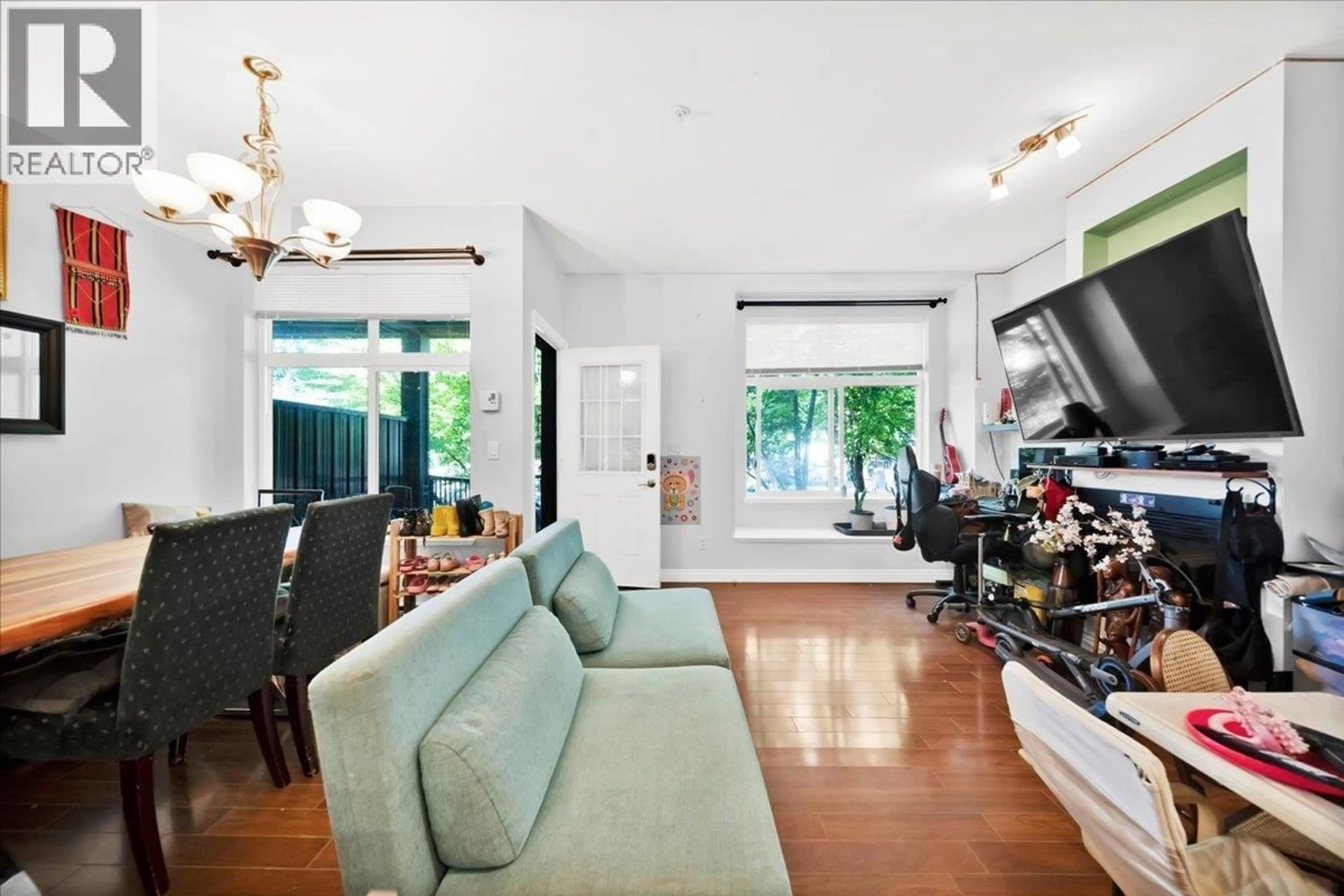 Open concept kitchen, unknown for 207 - 7333 16TH AVENUE, Burnaby British Columbia V3N0A8