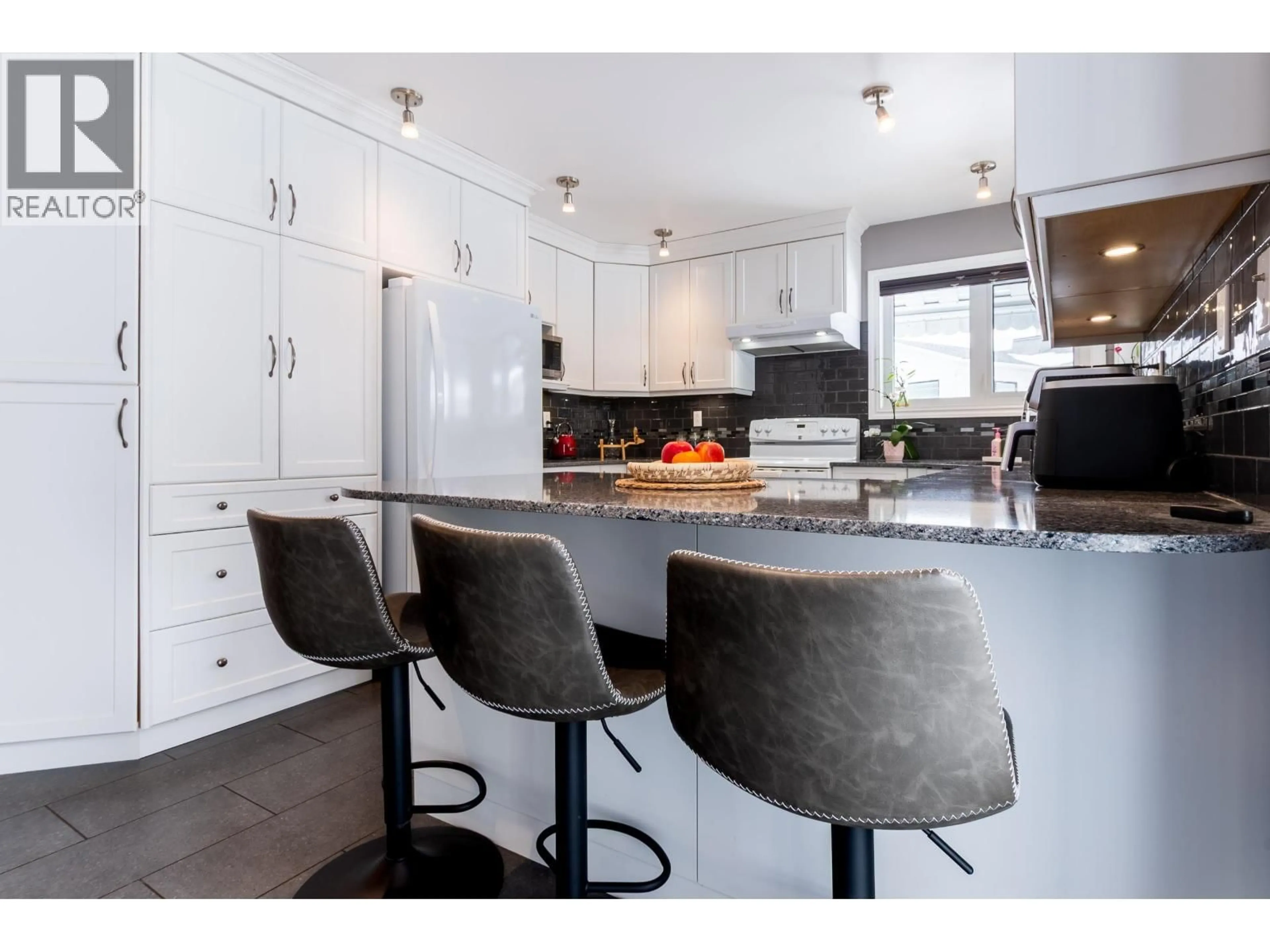 Open concept kitchen, unknown for 4549 DELTA PLACE, Prince George British Columbia V2M6J6