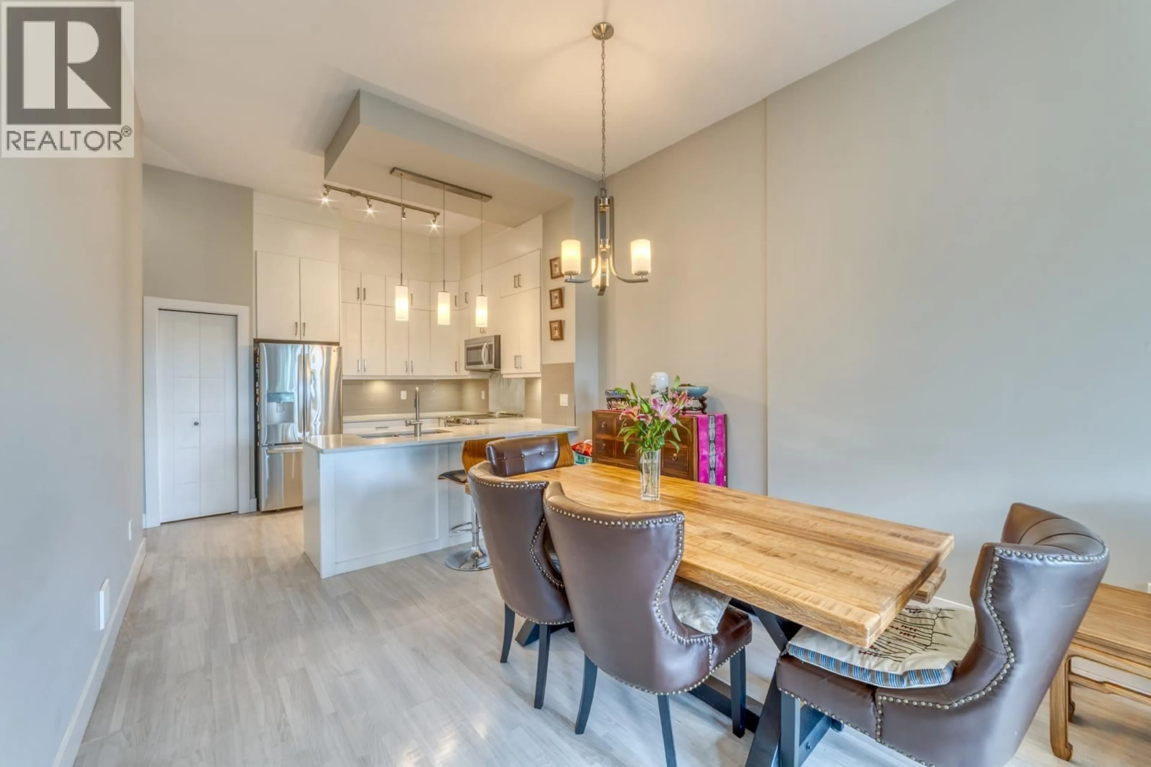 Open concept kitchen, unknown for 113 - 3525 CHANDLER STREET, Coquitlam British Columbia V3E0L9