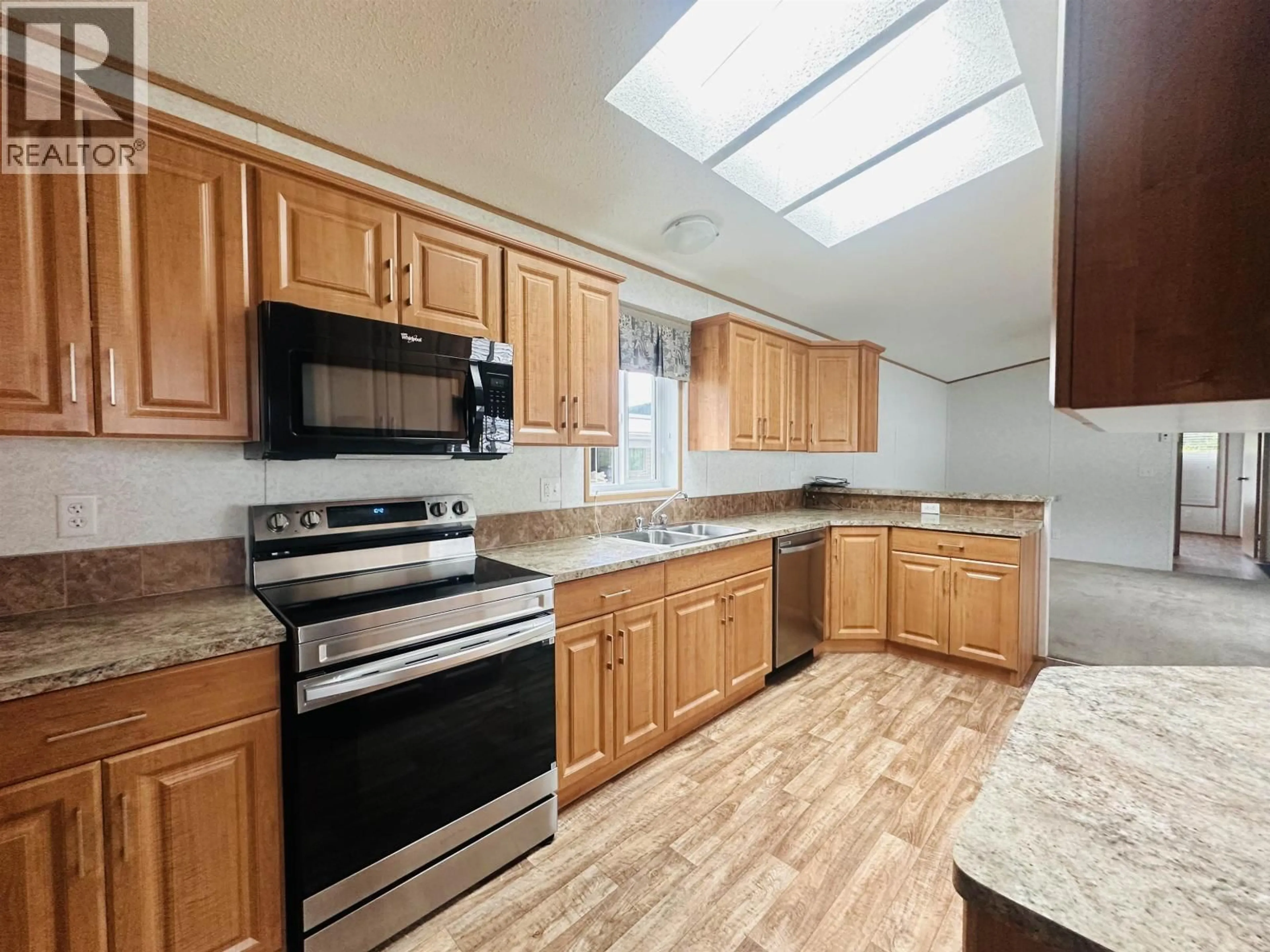 Standard kitchen, unknown for 37 - 1700 BROADWAY AVENUE, Williams Lake British Columbia V2G5G8