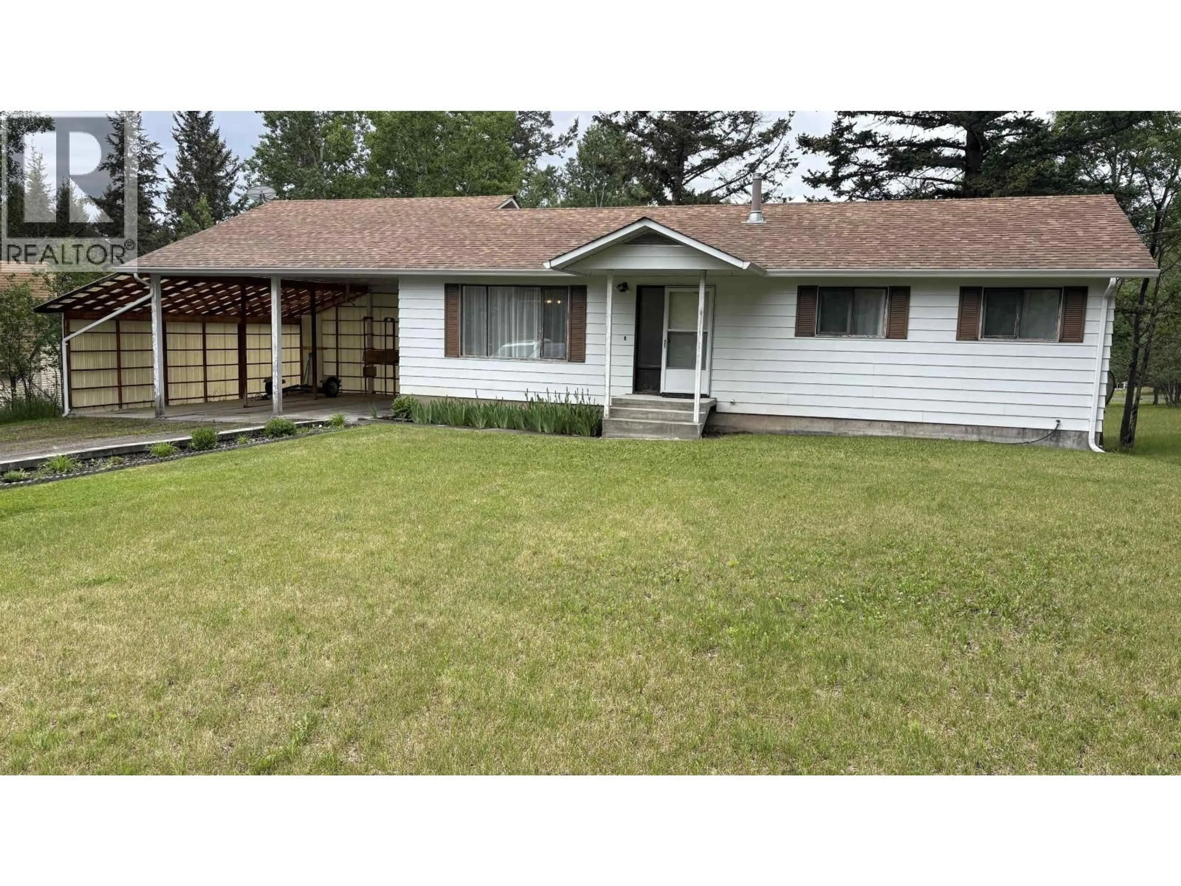 A pic from outside/outdoor area/front of a property/back of a property/a pic from drone, unknown for 5032 HANSEN COURT, 108 Mile Ranch British Columbia V0K2Z0