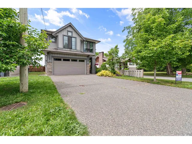 9239 MCNAUGHT ROAD, Chilliwack 2