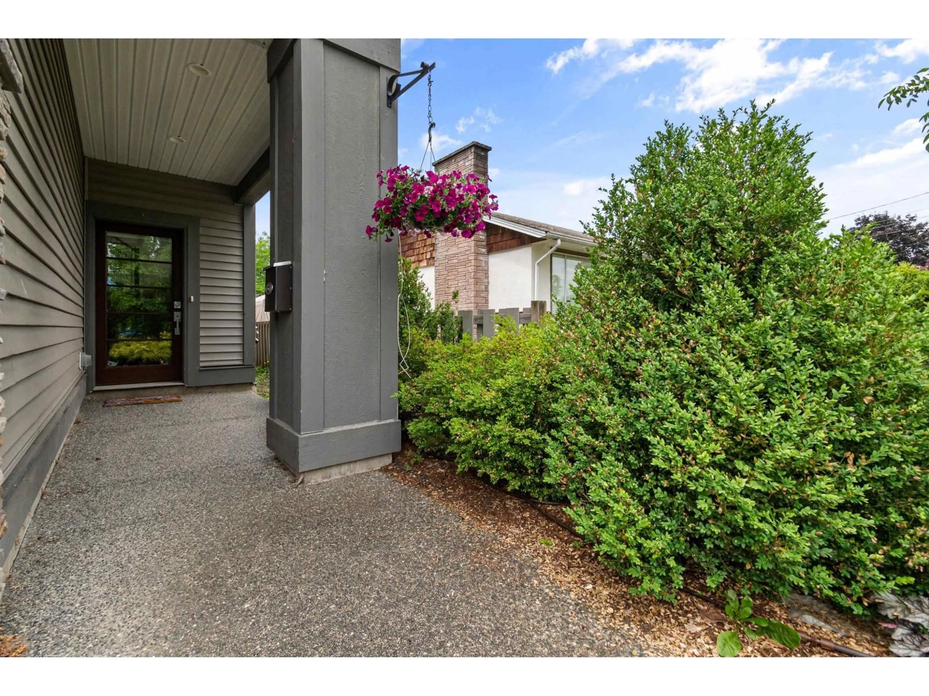 Unknown for 9239 MCNAUGHT ROAD, Chilliwack British Columbia V2P6E7