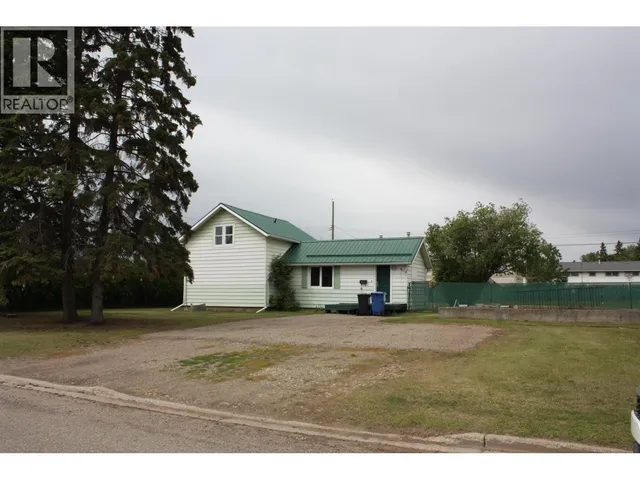9503 95 STREET, Fort St. John 2