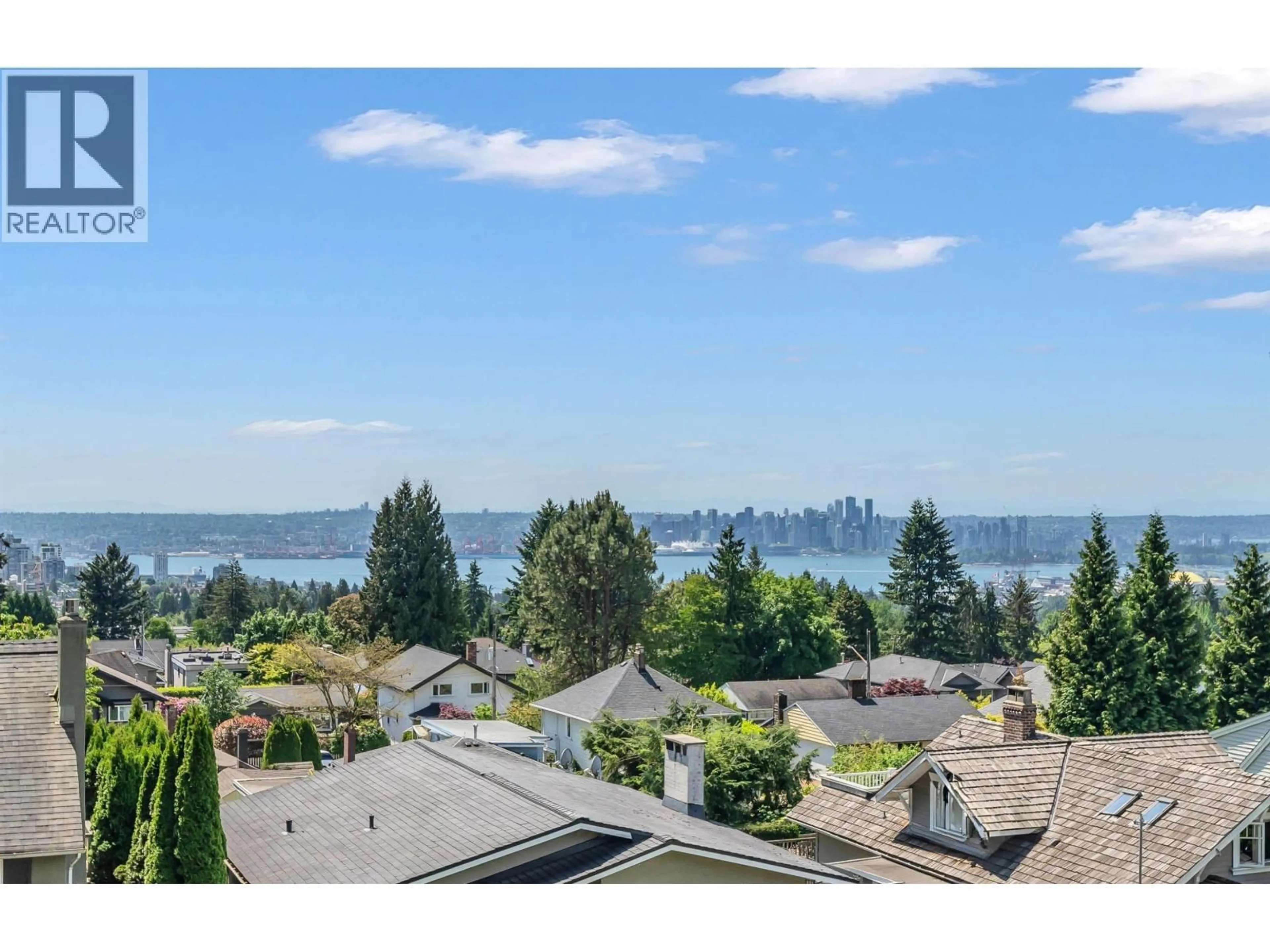 A pic from outside/outdoor area/front of a property/back of a property/a pic from drone, water/lake/river/ocean view for 111 SANDRINGHAM CRESCENT, North Vancouver British Columbia V7N4E9
