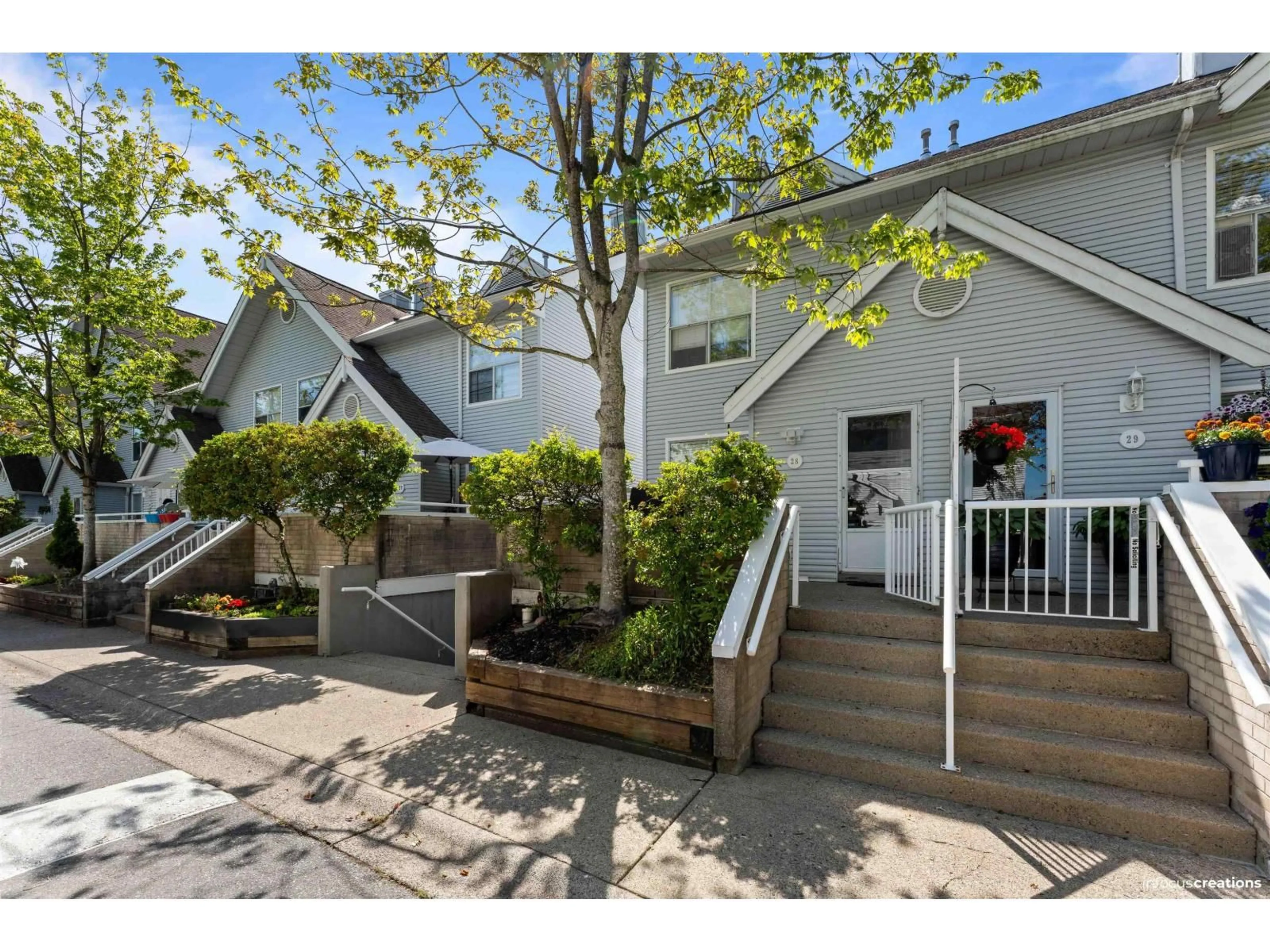 Patio, street for 28 - 13713 72A AVENUE, Surrey British Columbia V3W1K2