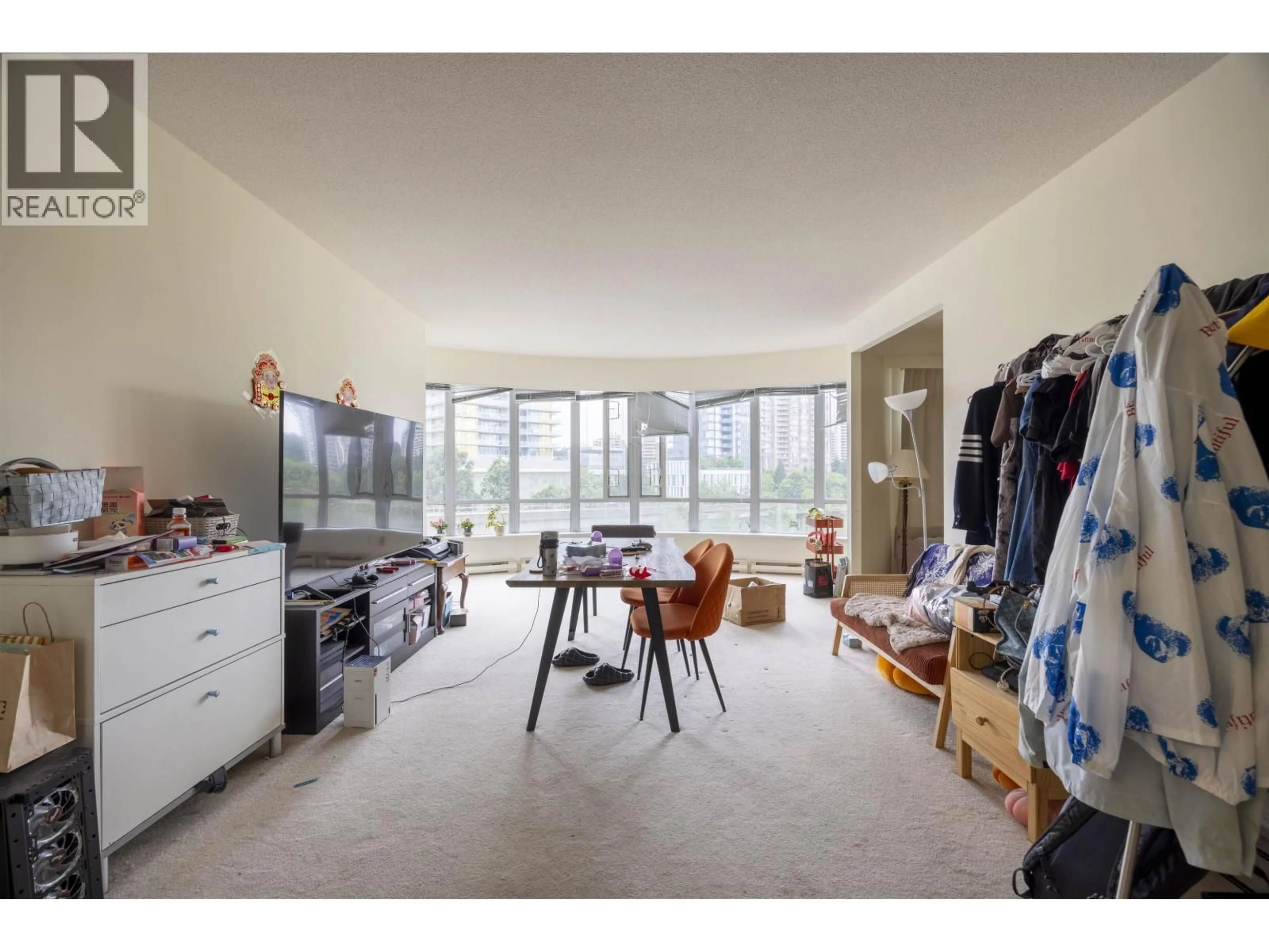 A pic of a room for 404 - 6240 MCKAY AVENUE, Burnaby British Columbia V5H4L8