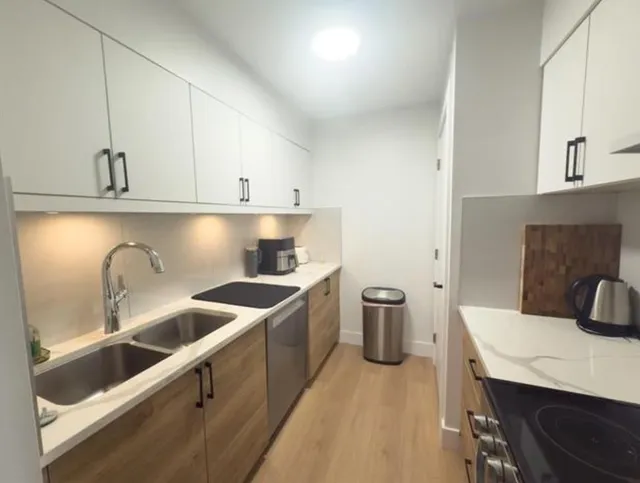 218 - 11816 88 AVENUE, Delta 3