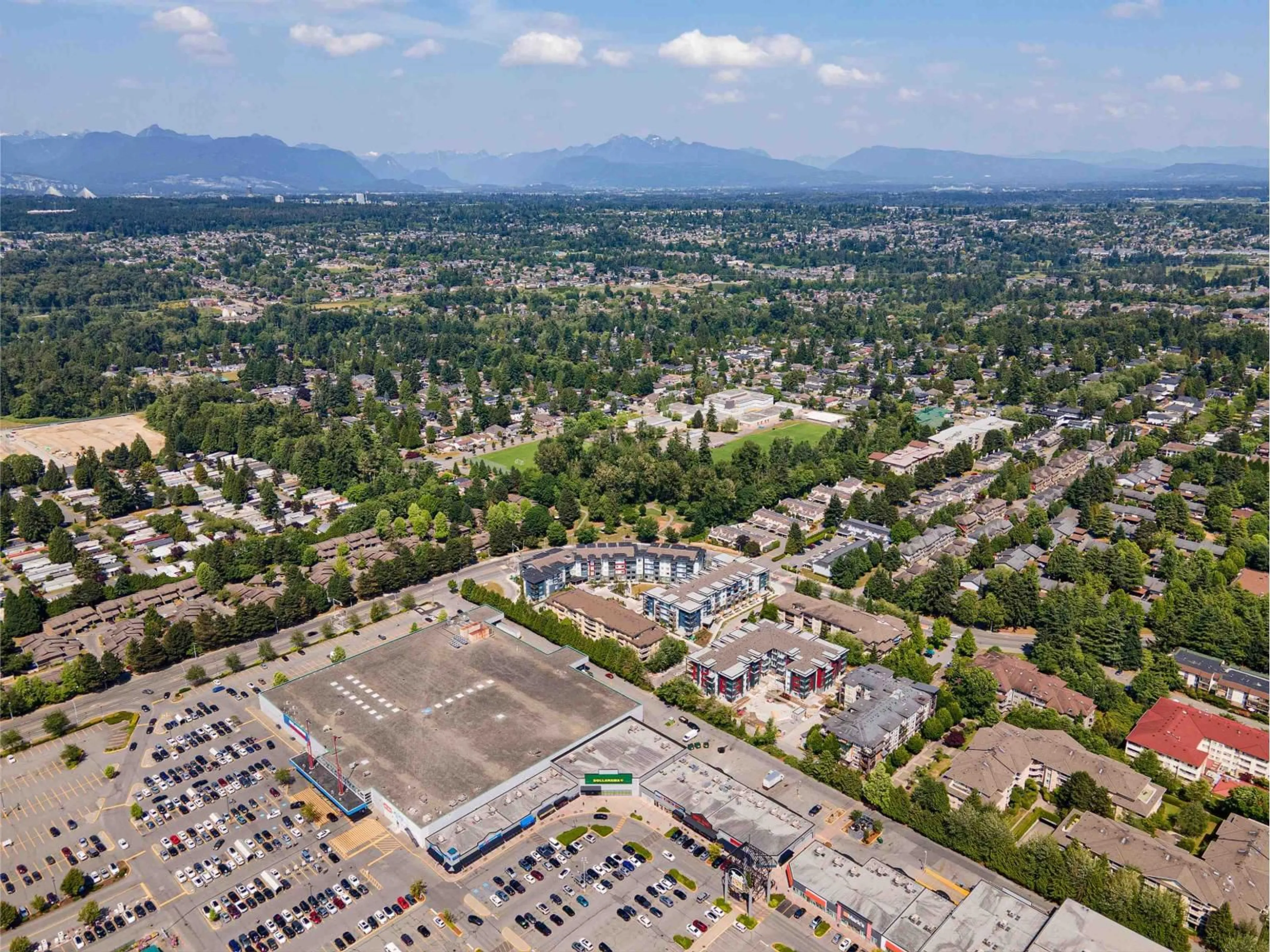 A pic from outside/outdoor area/front of a property/back of a property/a pic from drone, mountain view for 110 - 13780 76 AVENUE, Surrey British Columbia V3W1E5