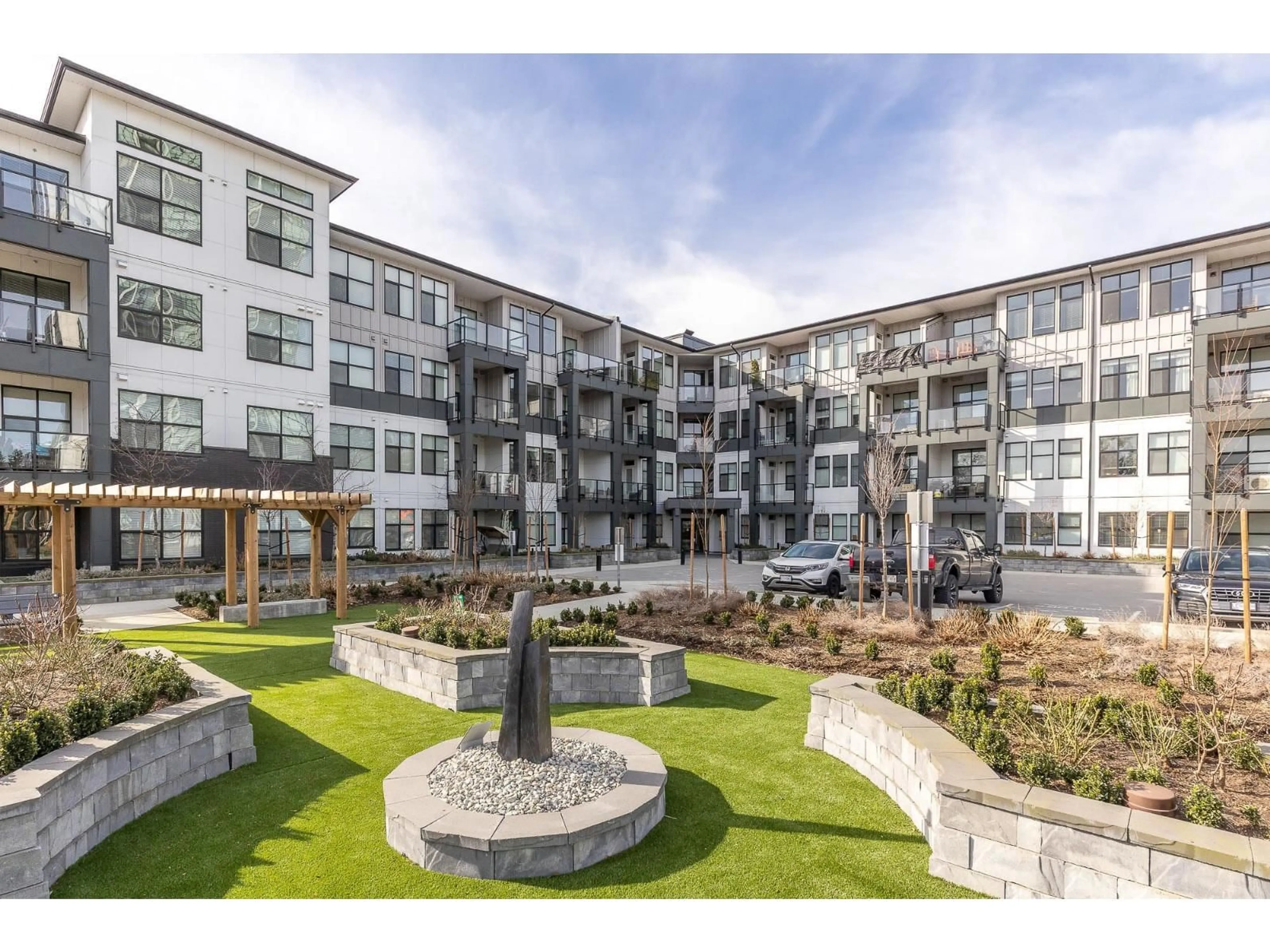 Patio, unknown for 210 - 2120 GLADWIN ROAD, Abbotsford British Columbia V2S0L7