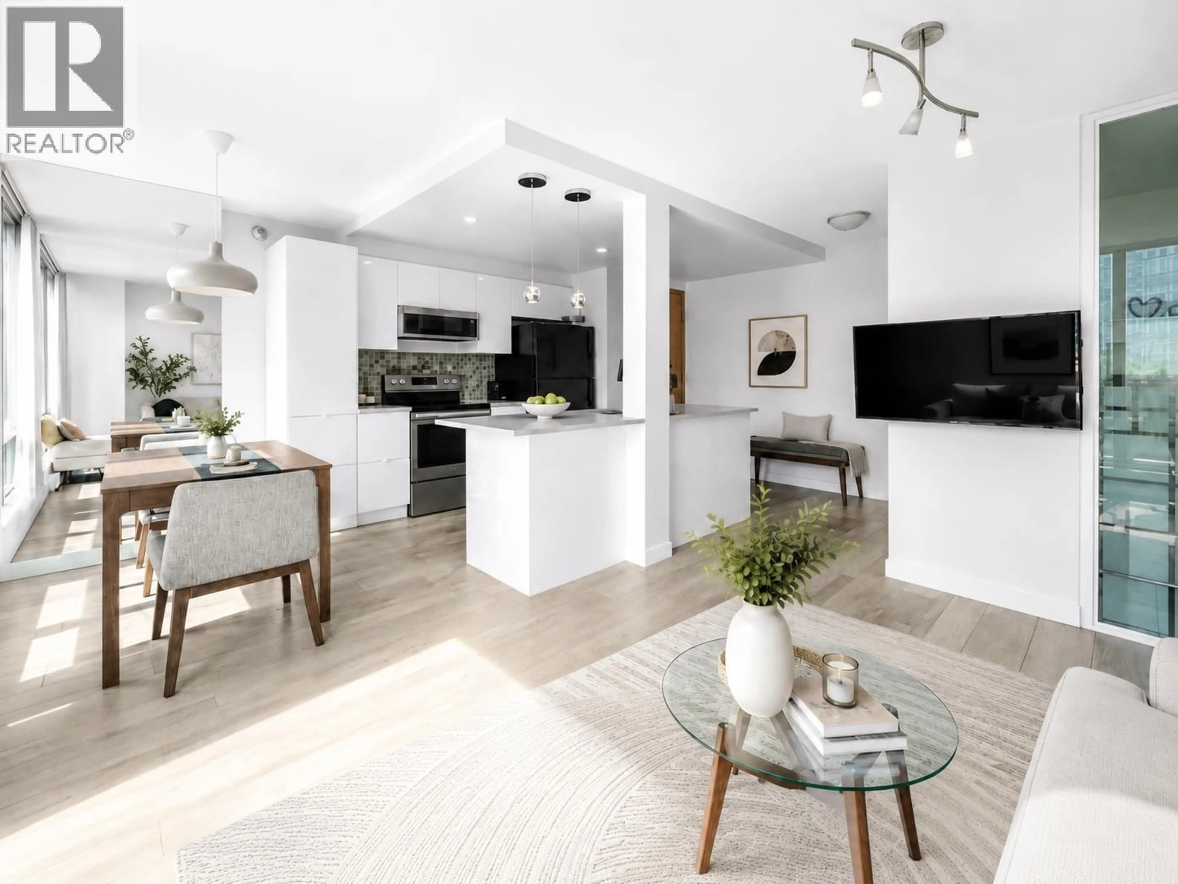 Open concept kitchen, unknown for 3304 - 1200 GEORGIA STREET, Vancouver British Columbia V6E4R2