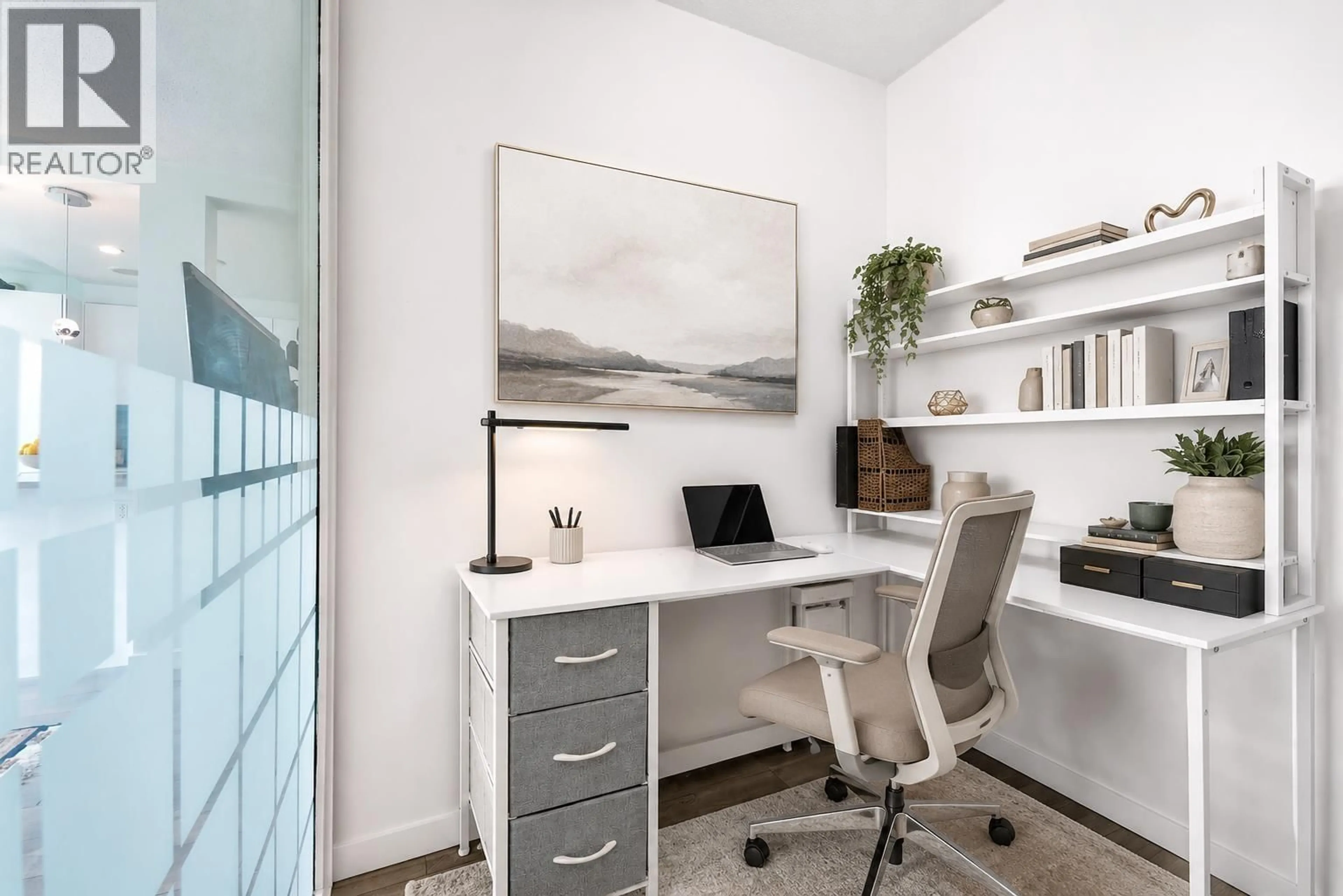 A pic of a room for 3304 - 1200 GEORGIA STREET, Vancouver British Columbia V6E4R2