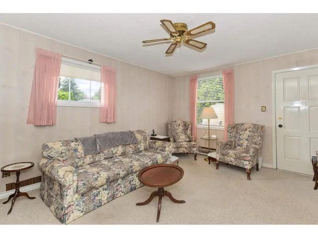 26968 30 AVENUE, Langley 5