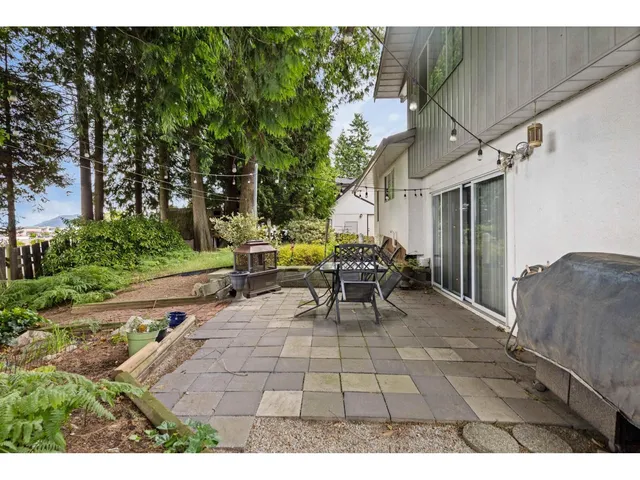 32637 WILLINGDON CRESCENT, Abbotsford 3