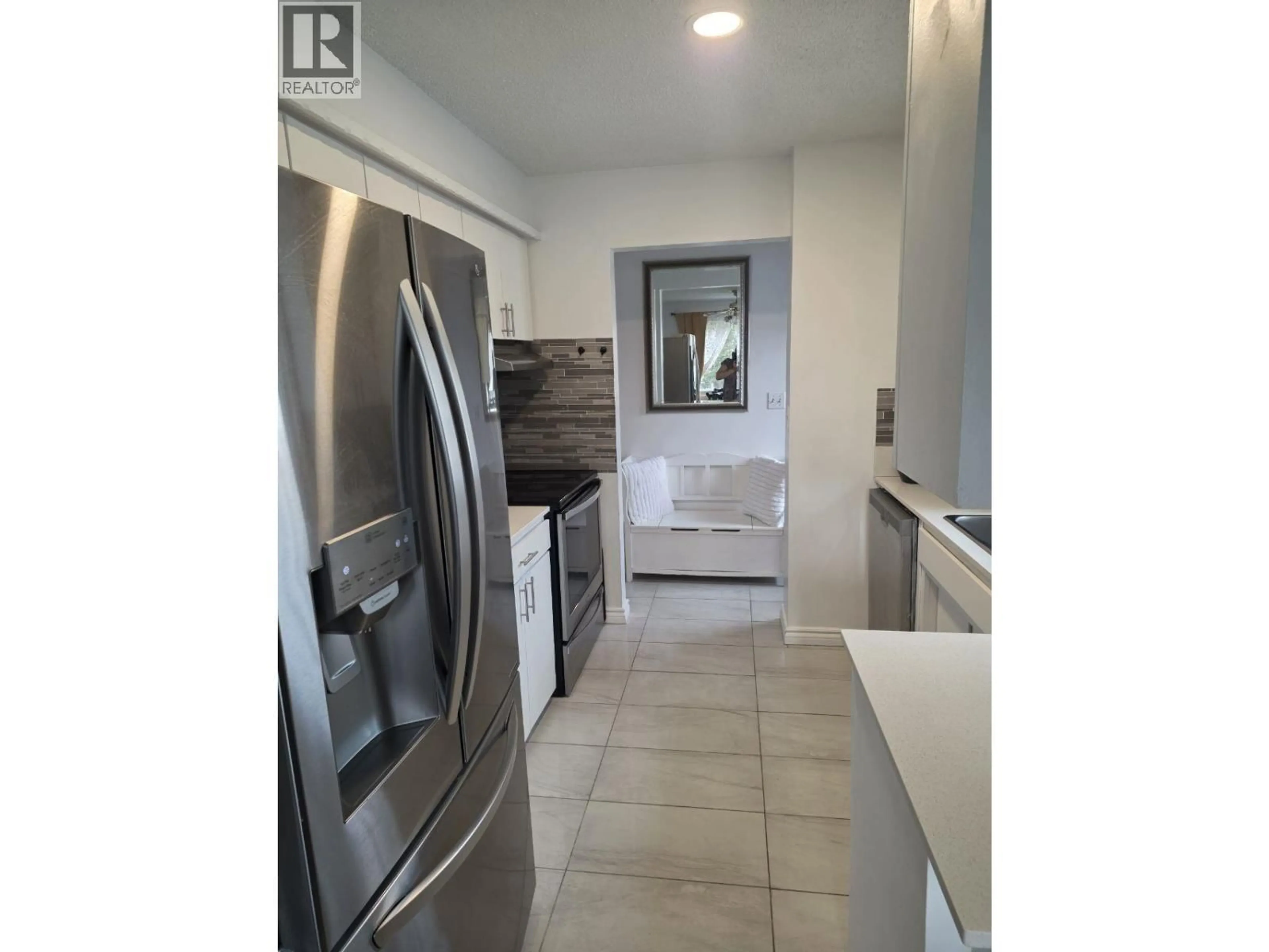 Unknown for 2613 OAK STREET, Prince George British Columbia V2L2A5