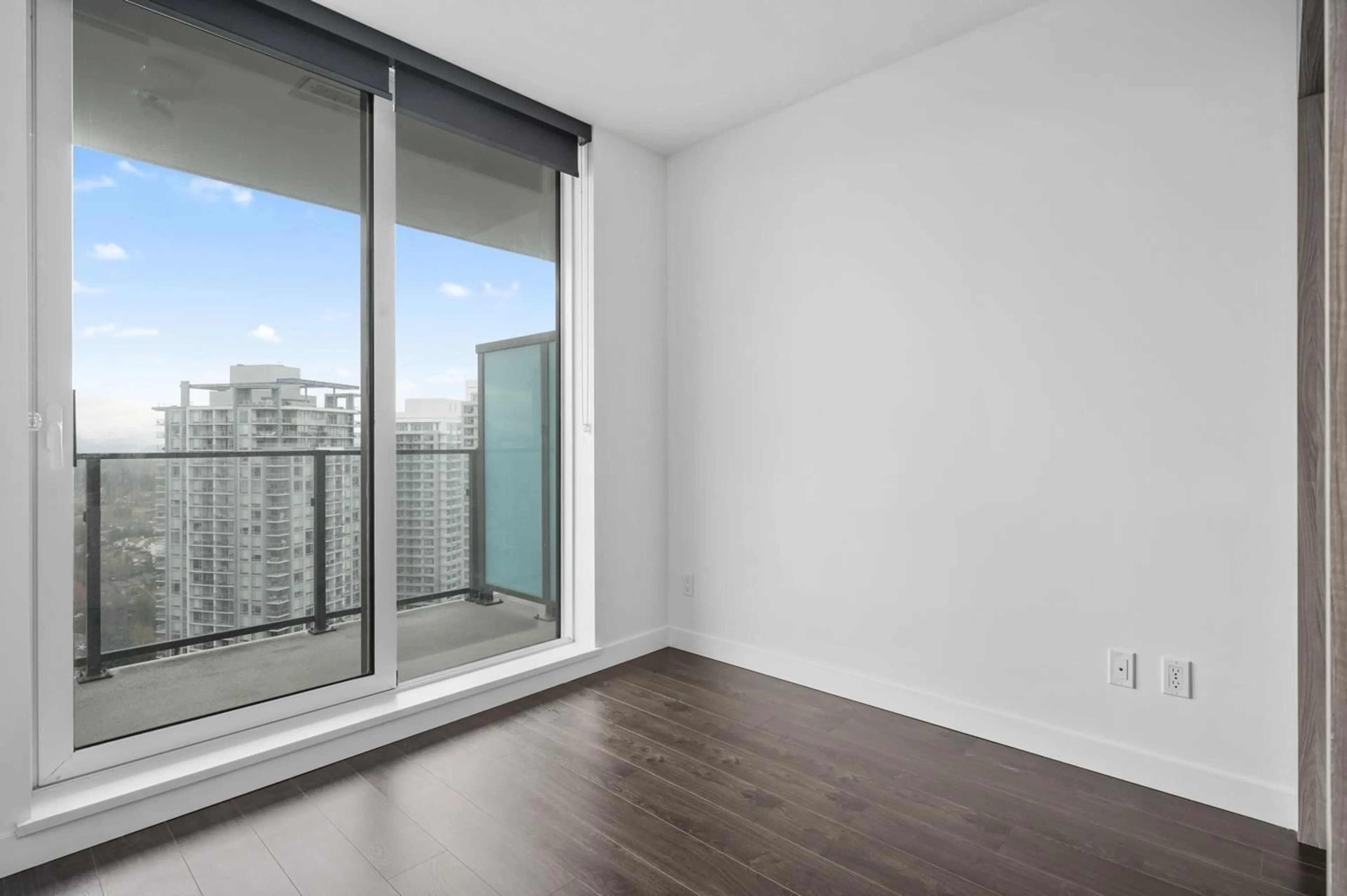 A pic of a room for 3506 - 9887 WHALLEY BOULEVARD, Surrey British Columbia V3T0P4