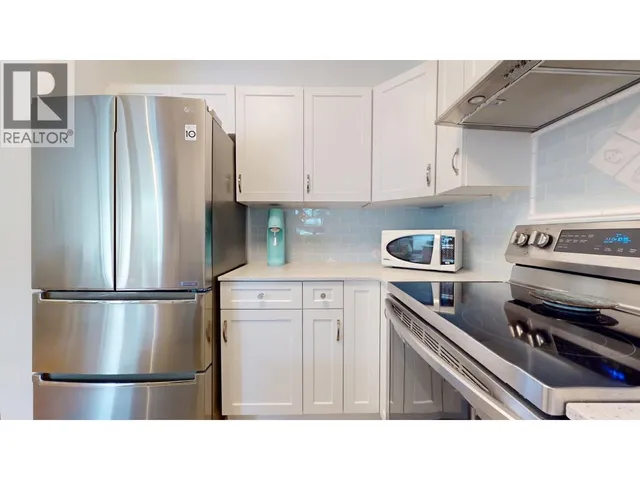 107 - 1203 PEMBERTON AVENUE, Squamish 3