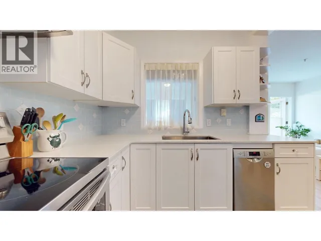 107 - 1203 PEMBERTON AVENUE, Squamish 4