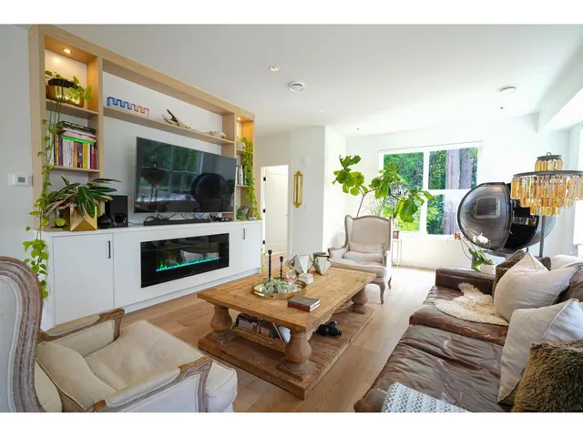 38 - 12585 104A AVENUE, Surrey 5