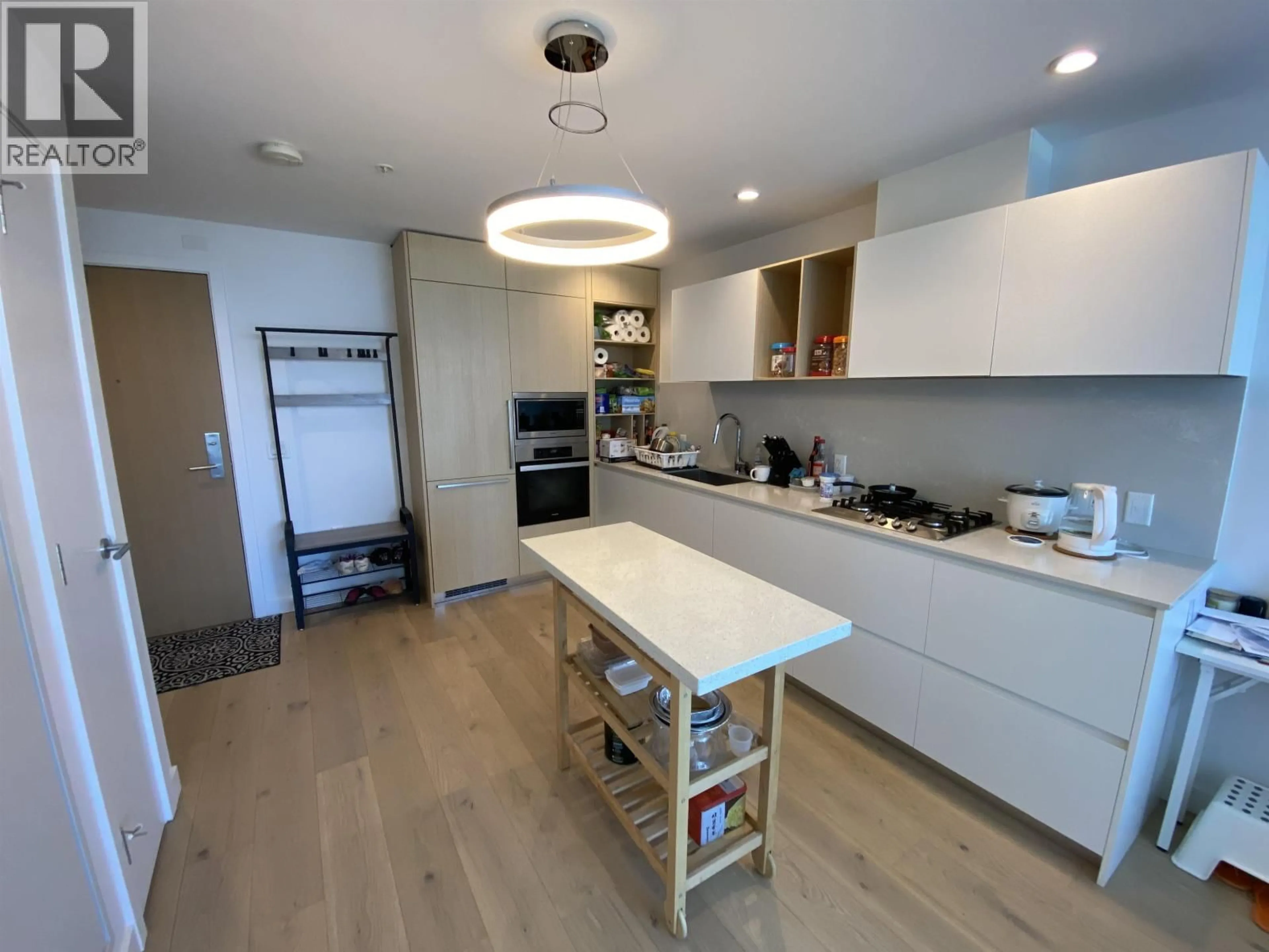 Open concept kitchen, unknown for 3203 - 6000 MCKAY AVENUE, Burnaby British Columbia V5H0K2