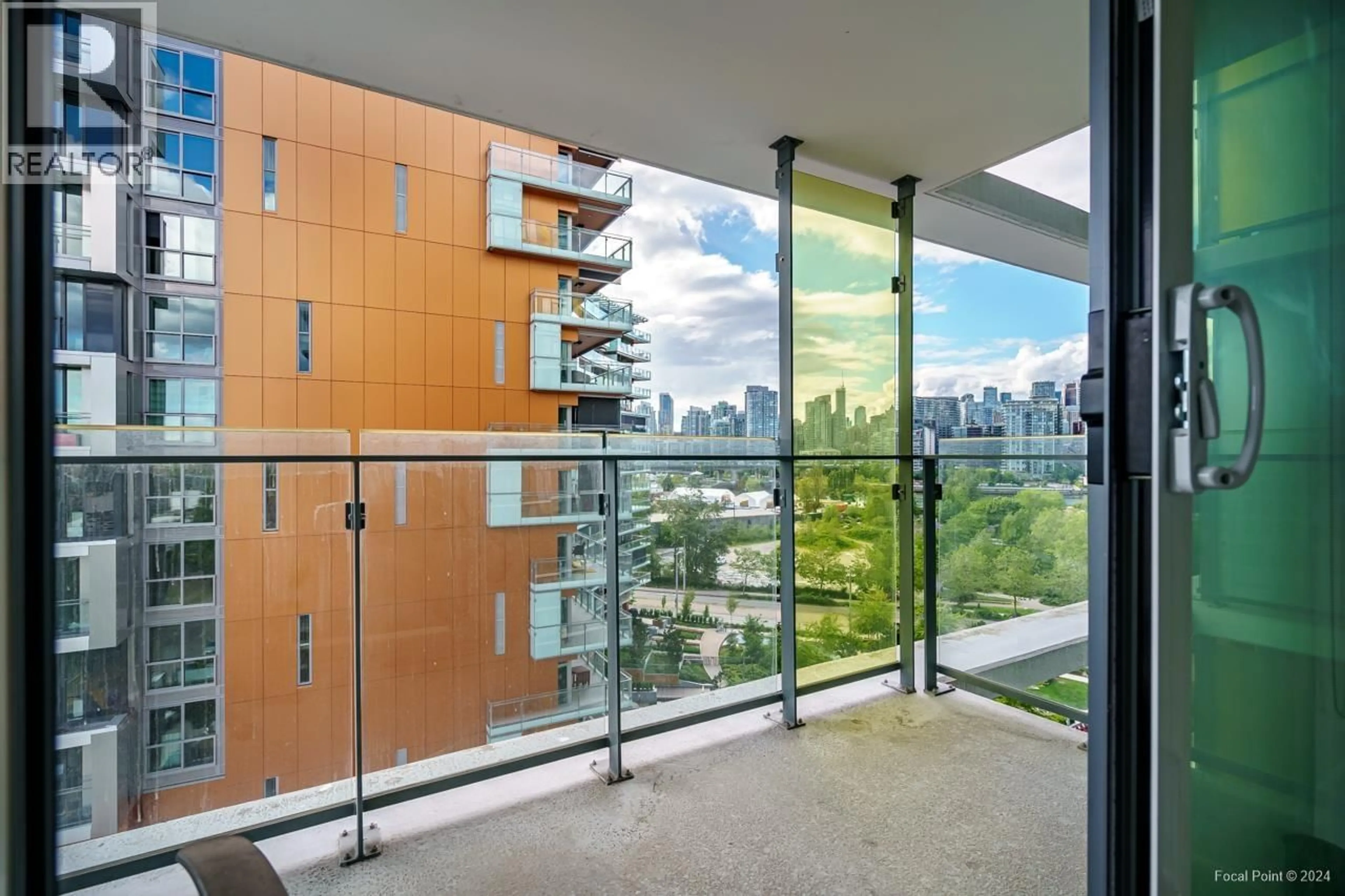 Balcony in the apartment, city buildings view from balcony for 1008 - 1788 COLUMBIA STREET, Vancouver British Columbia V5Y0L7