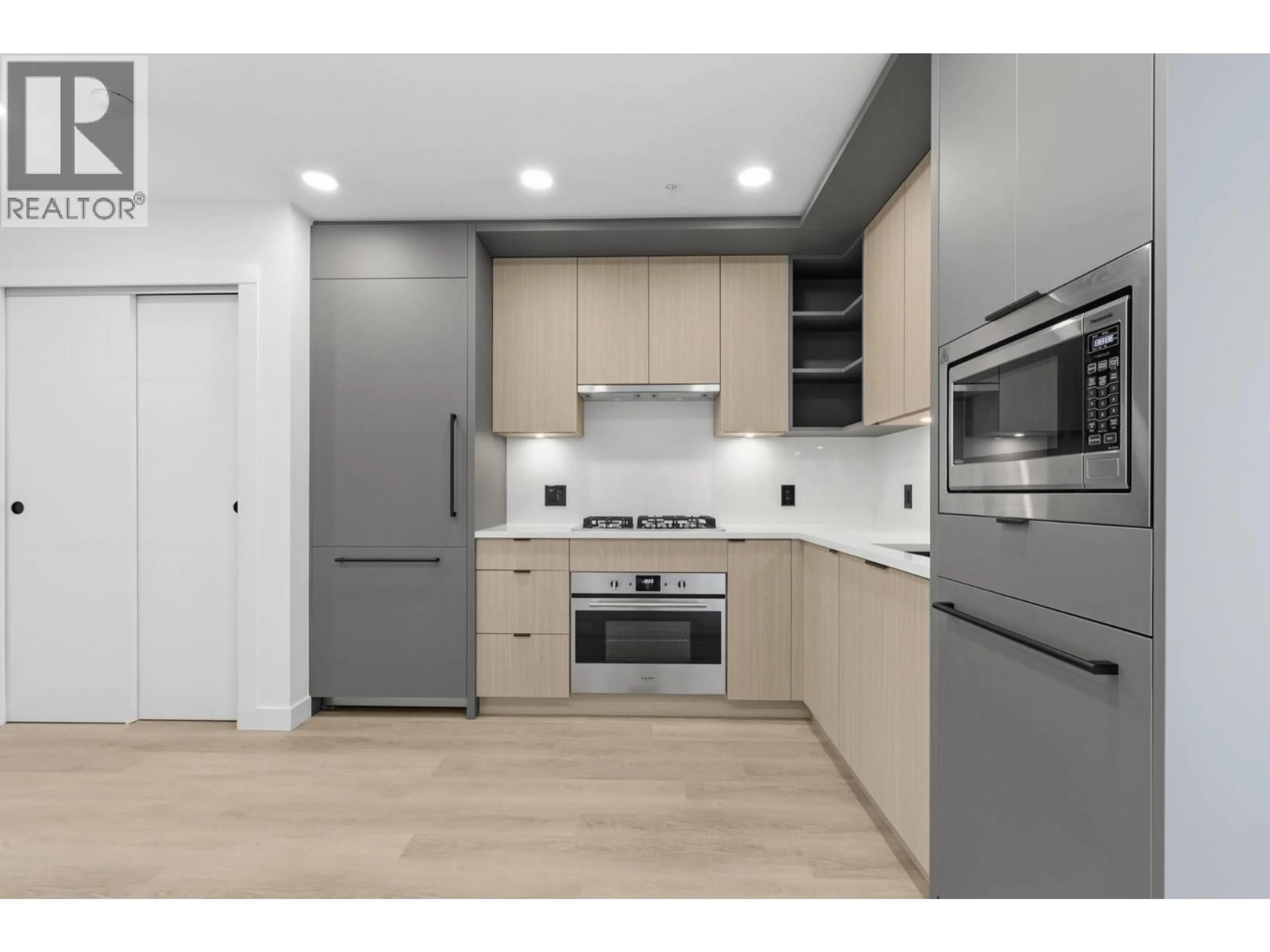 Open concept kitchen, unknown for 507 - 2268 BROADWAY, Vancouver British Columbia V5N0L2