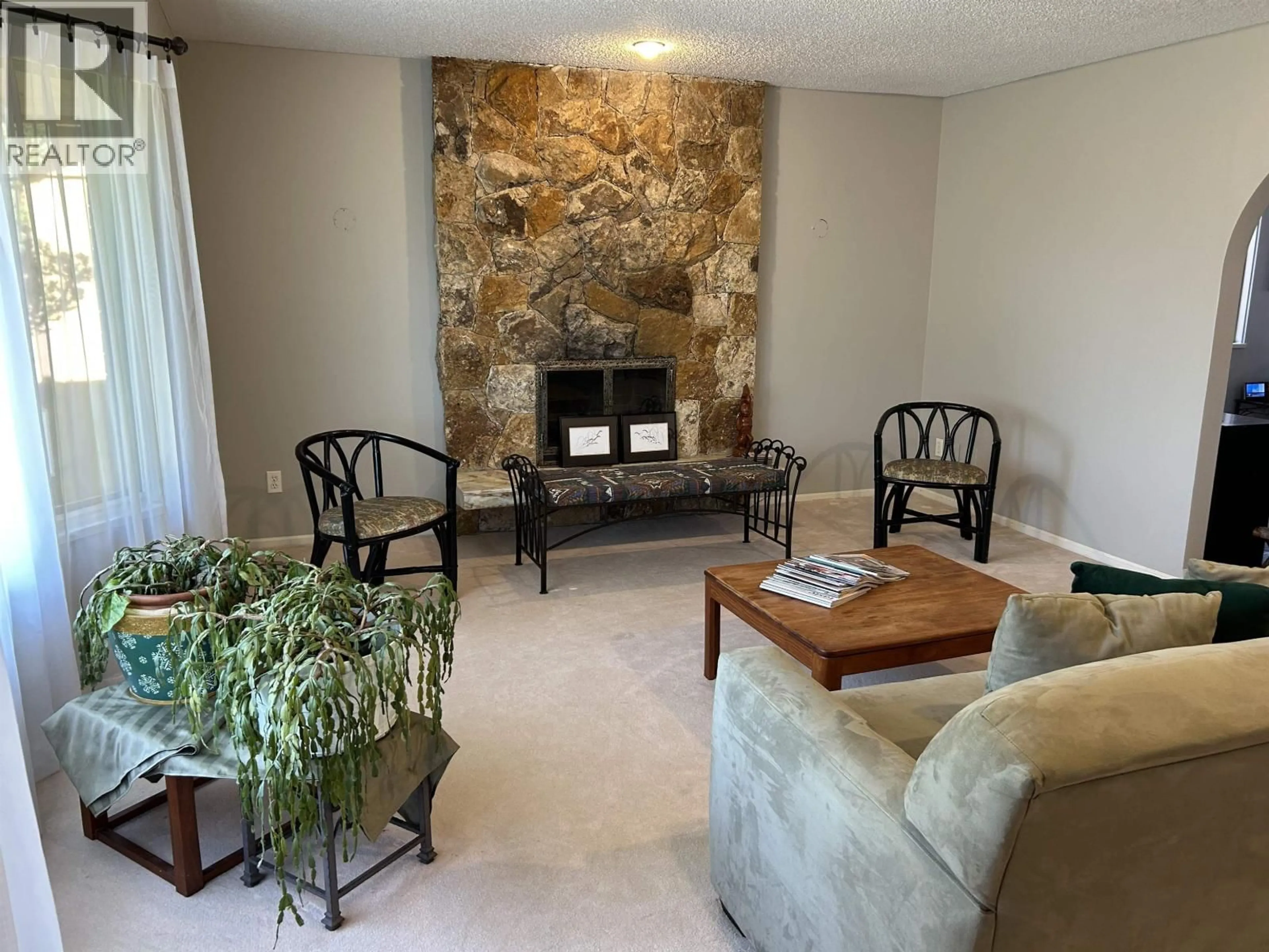 Living room with furniture, unknown for 7560 WATERTON DRIVE, Richmond British Columbia V7A4G4