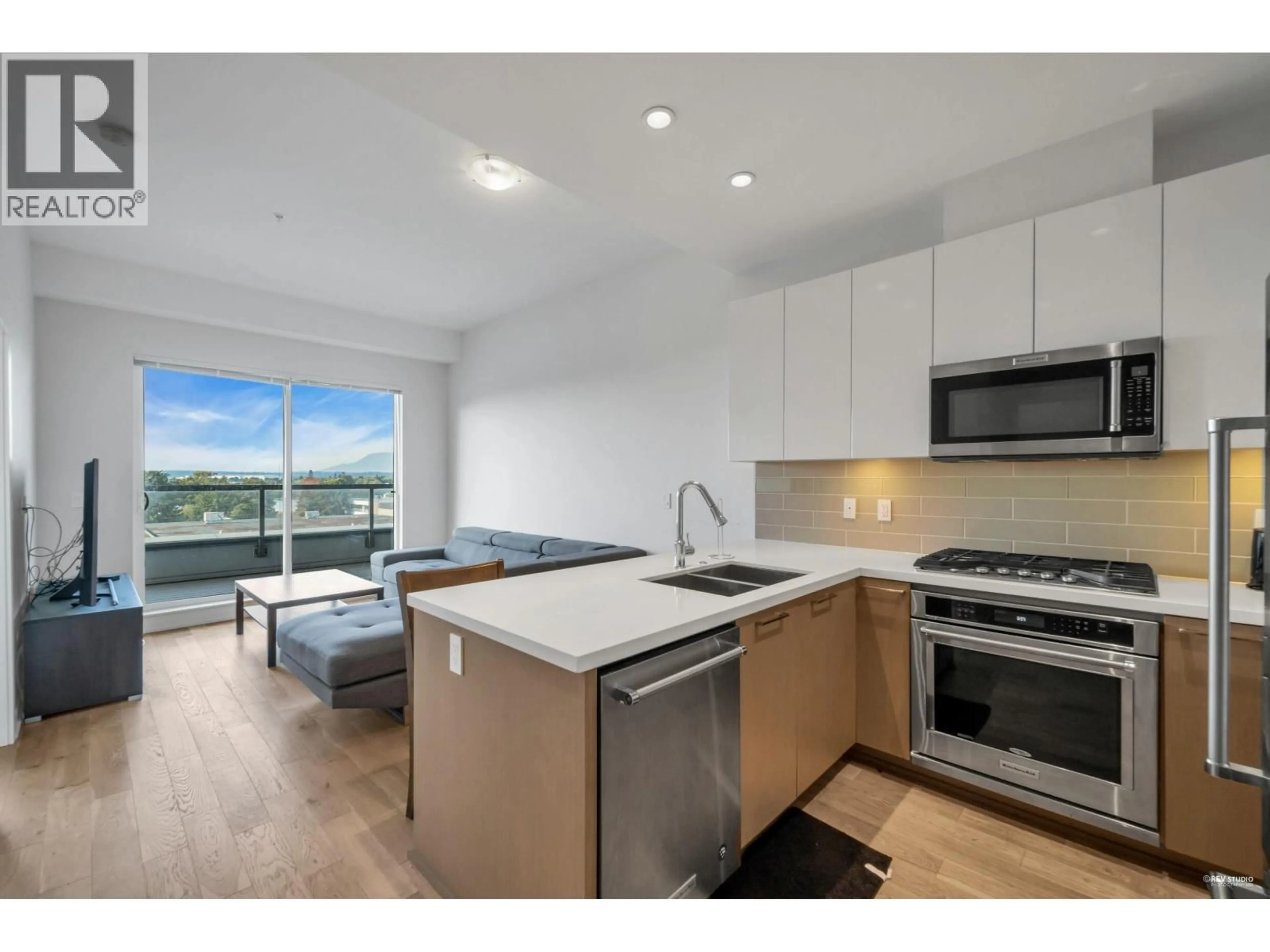 Open concept kitchen, unknown for 603 - 7008 RIVER PARKWAY, Richmond British Columbia V6X0R1