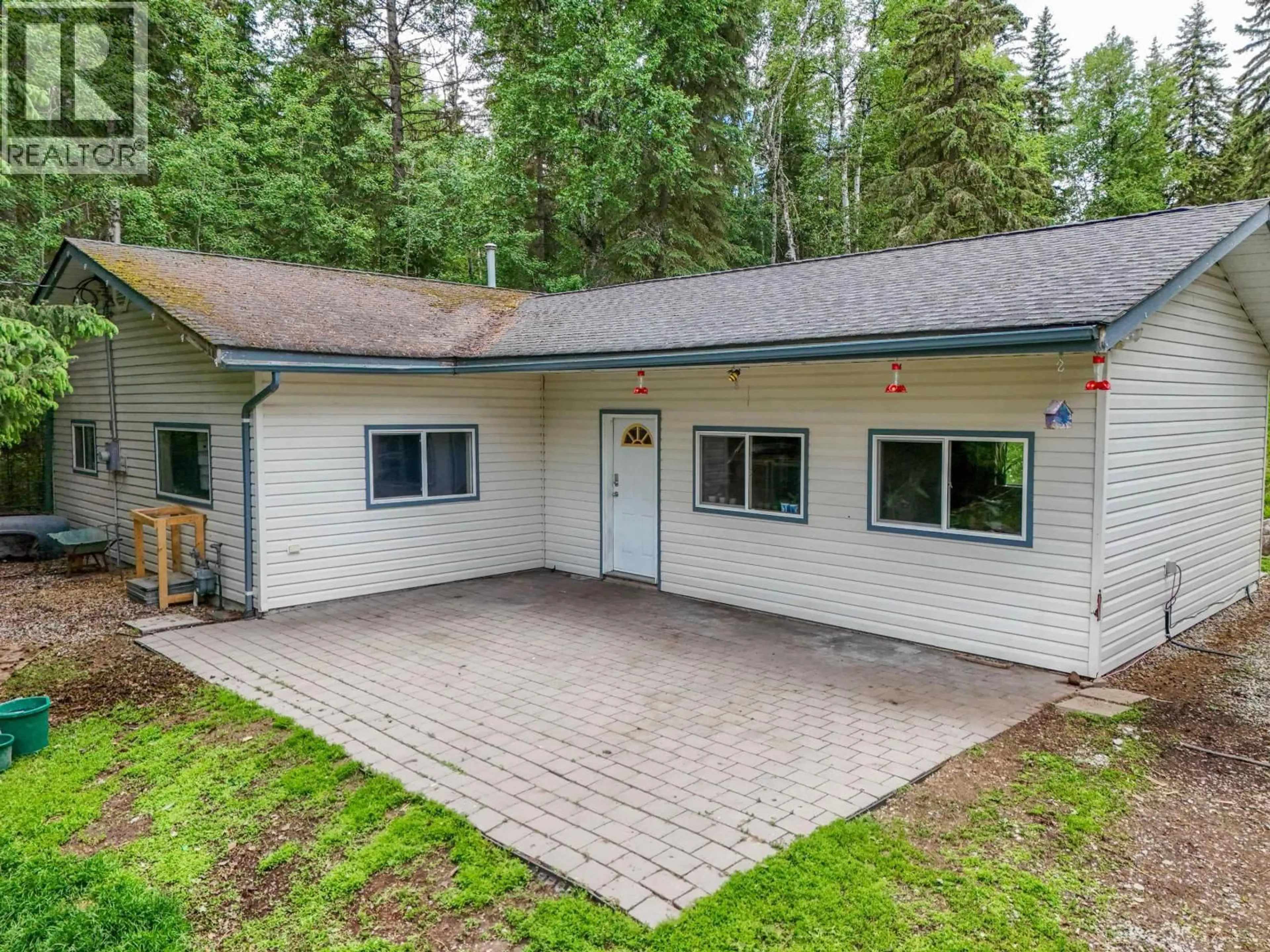 A pic from outside/outdoor area/front of a property/back of a property/a pic from drone, unknown for 3222 HAYMAN CRESCENT, Quesnel British Columbia V2J6K7