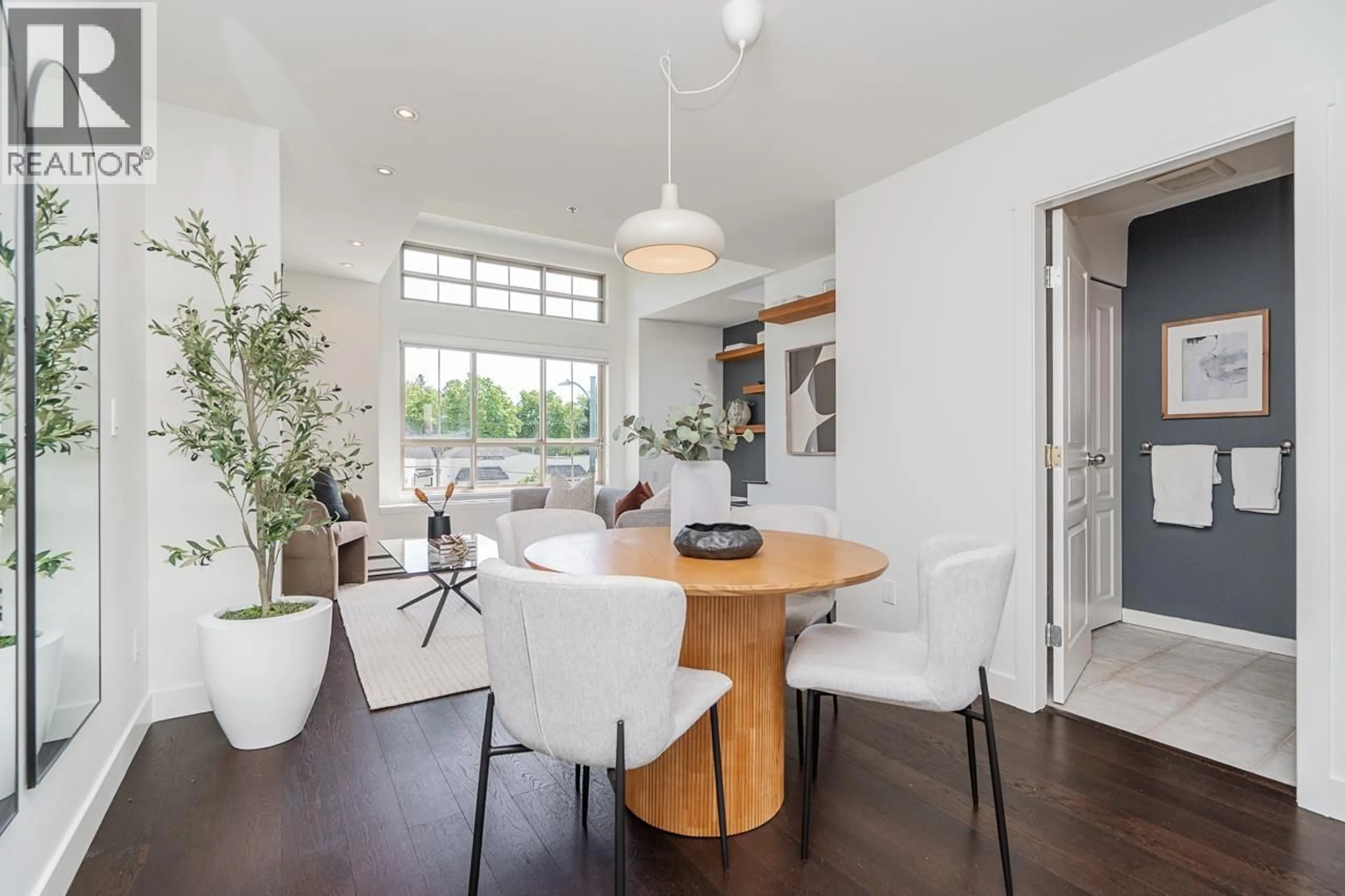 Dining room, wood/laminate floor for 26 - 2375 BROADWAY, Vancouver British Columbia V6K2E6