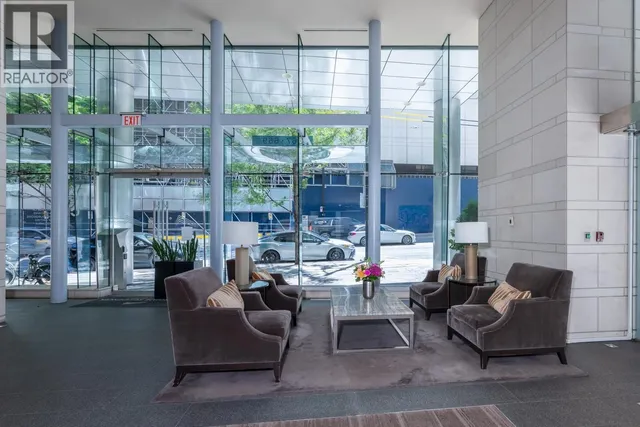 3904 - 667 HOWE STREET, Vancouver 3