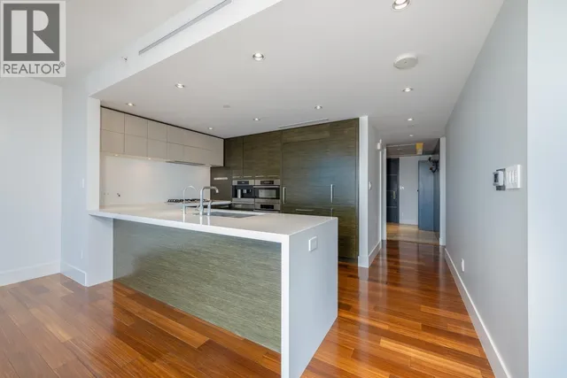 3904 - 667 HOWE STREET, Vancouver 5