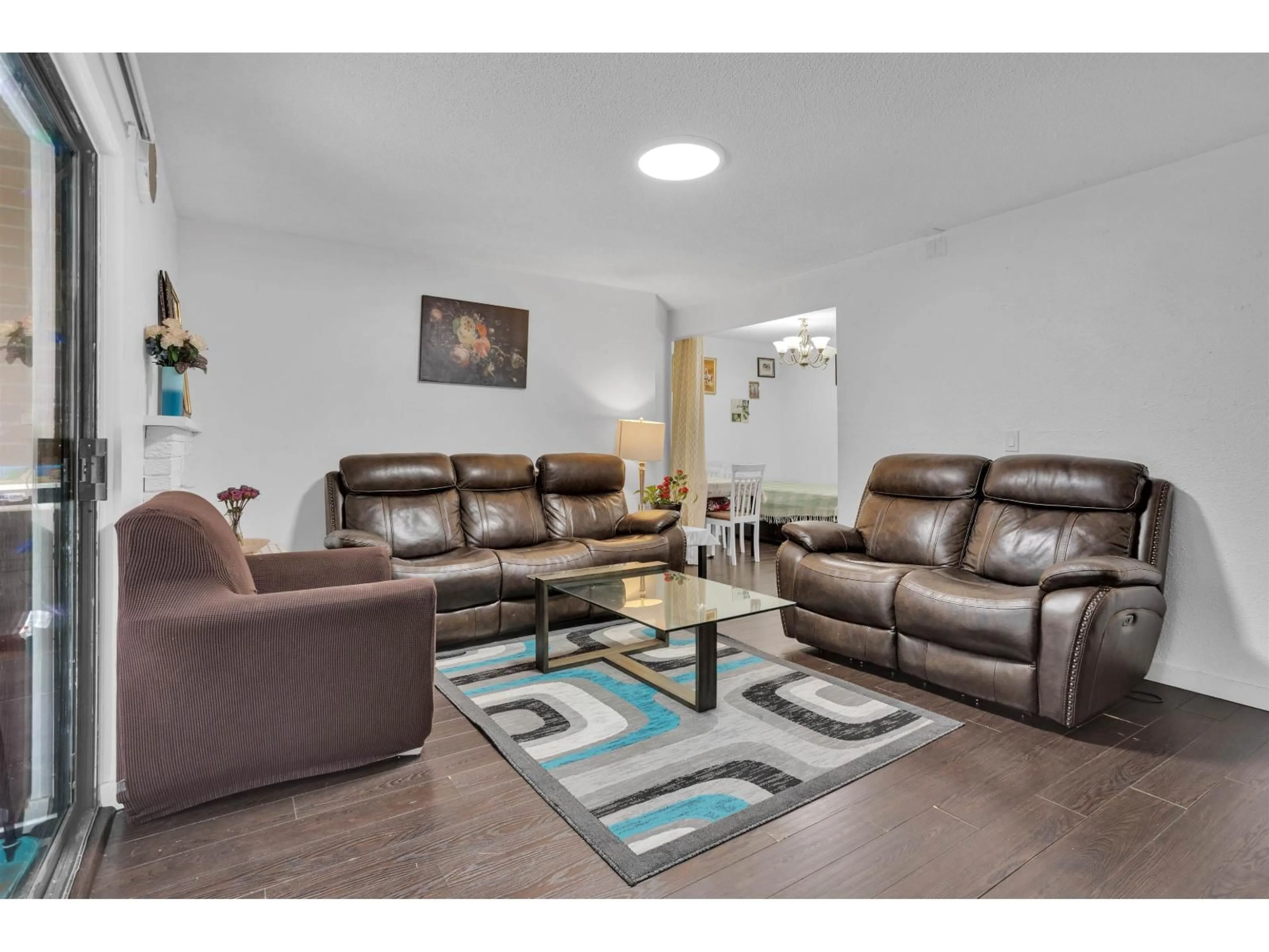 Living room with furniture, unknown for 1204 - 10620 150 STREET, Surrey British Columbia V3R7S1
