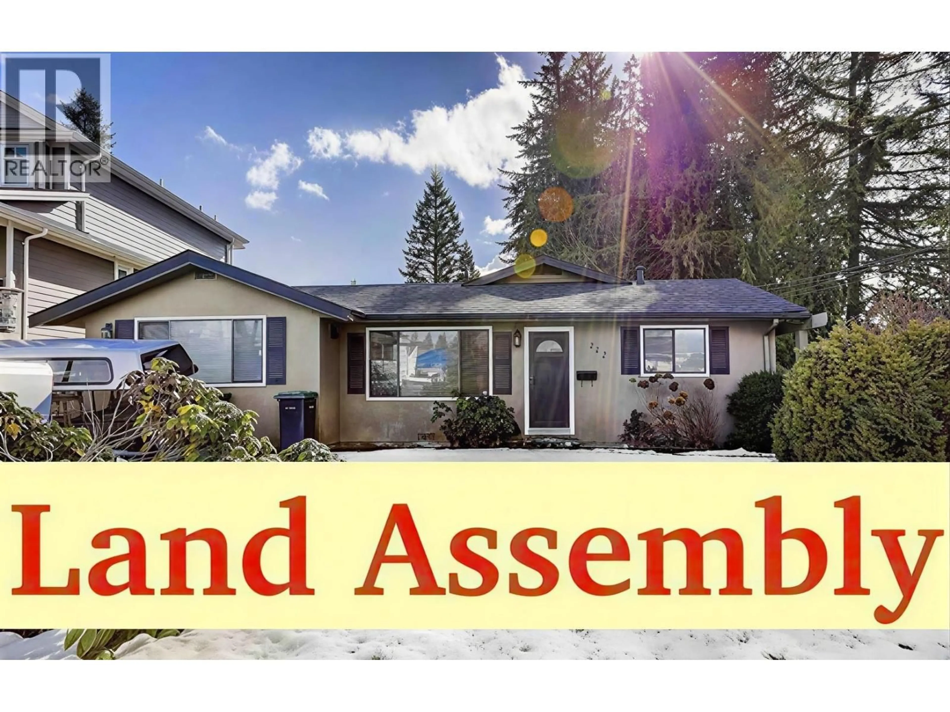 Home with vinyl exterior material, street for 702 REGAN AVENUE, Coquitlam British Columbia V3J3A6