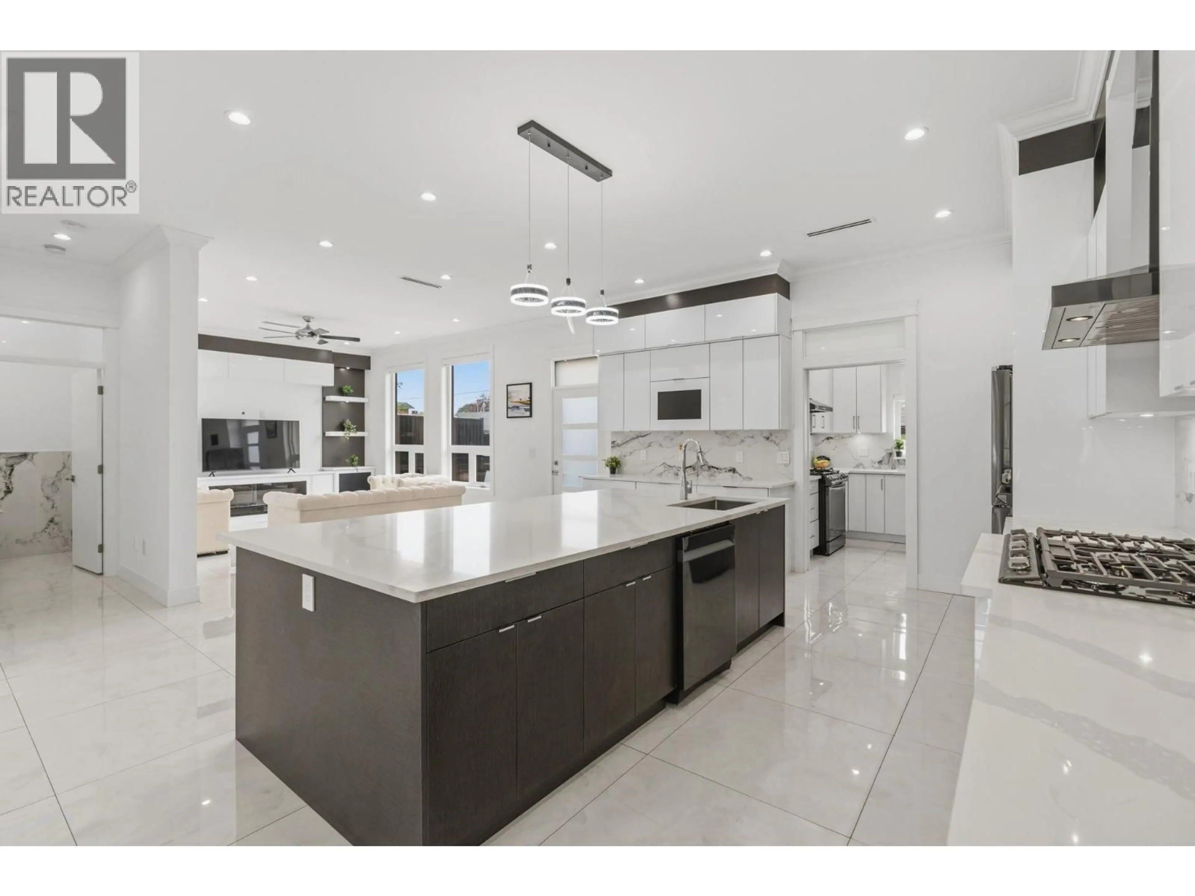 Contemporary kitchen, ceramic/tile floor for 8348 12TH AVENUE, Burnaby British Columbia V3N2L6