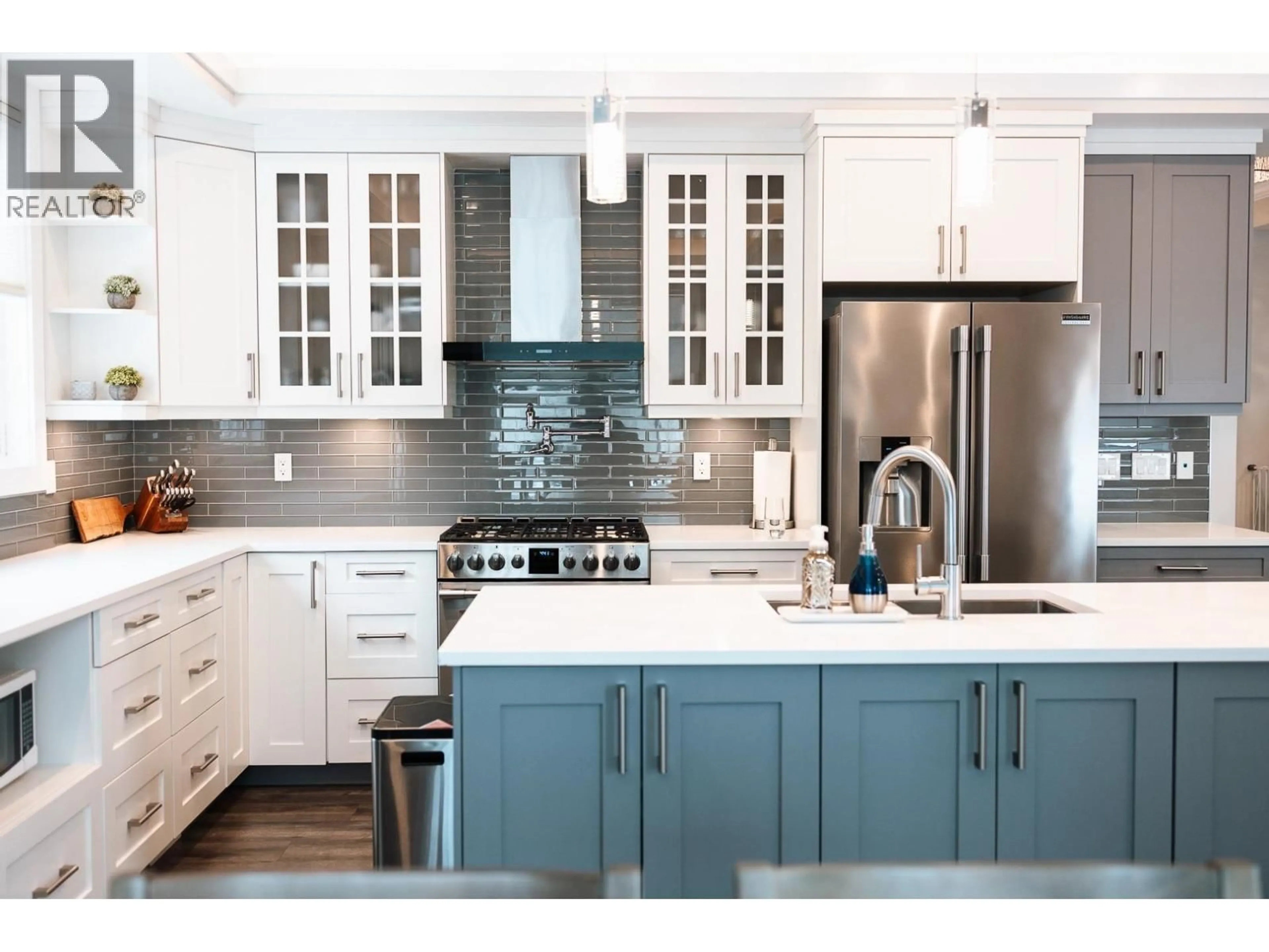 Contemporary kitchen, ceramic/tile floor for 3922 AREND DRIVE, Prince George British Columbia V2K0B1
