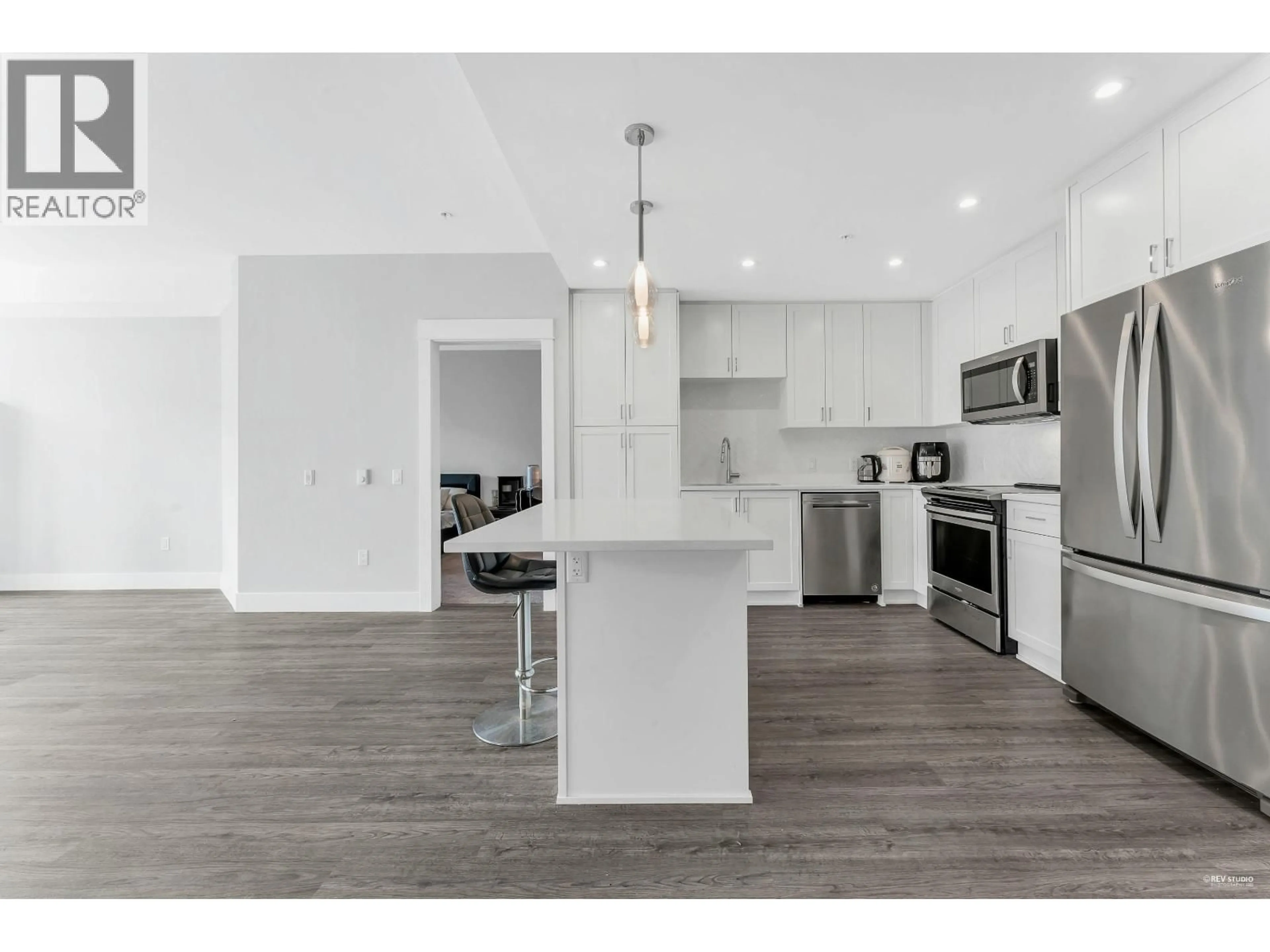Open concept kitchen, unknown for 4415 - 2180 KELLY AVENUE, Port Coquitlam British Columbia V3C1Y4