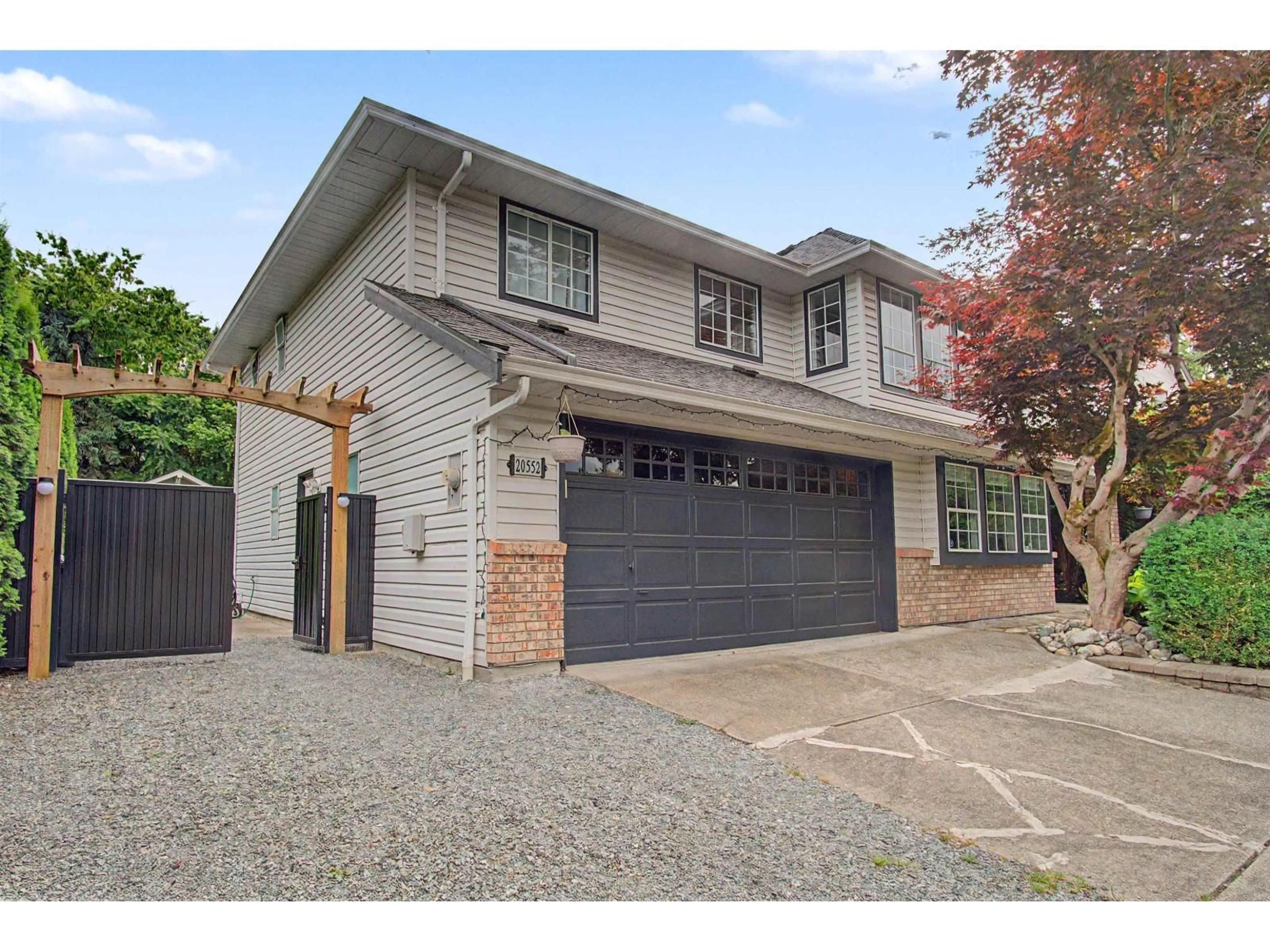 Home with brick exterior material, street for 20552 98 AVENUE, Langley British Columbia V1M2H6
