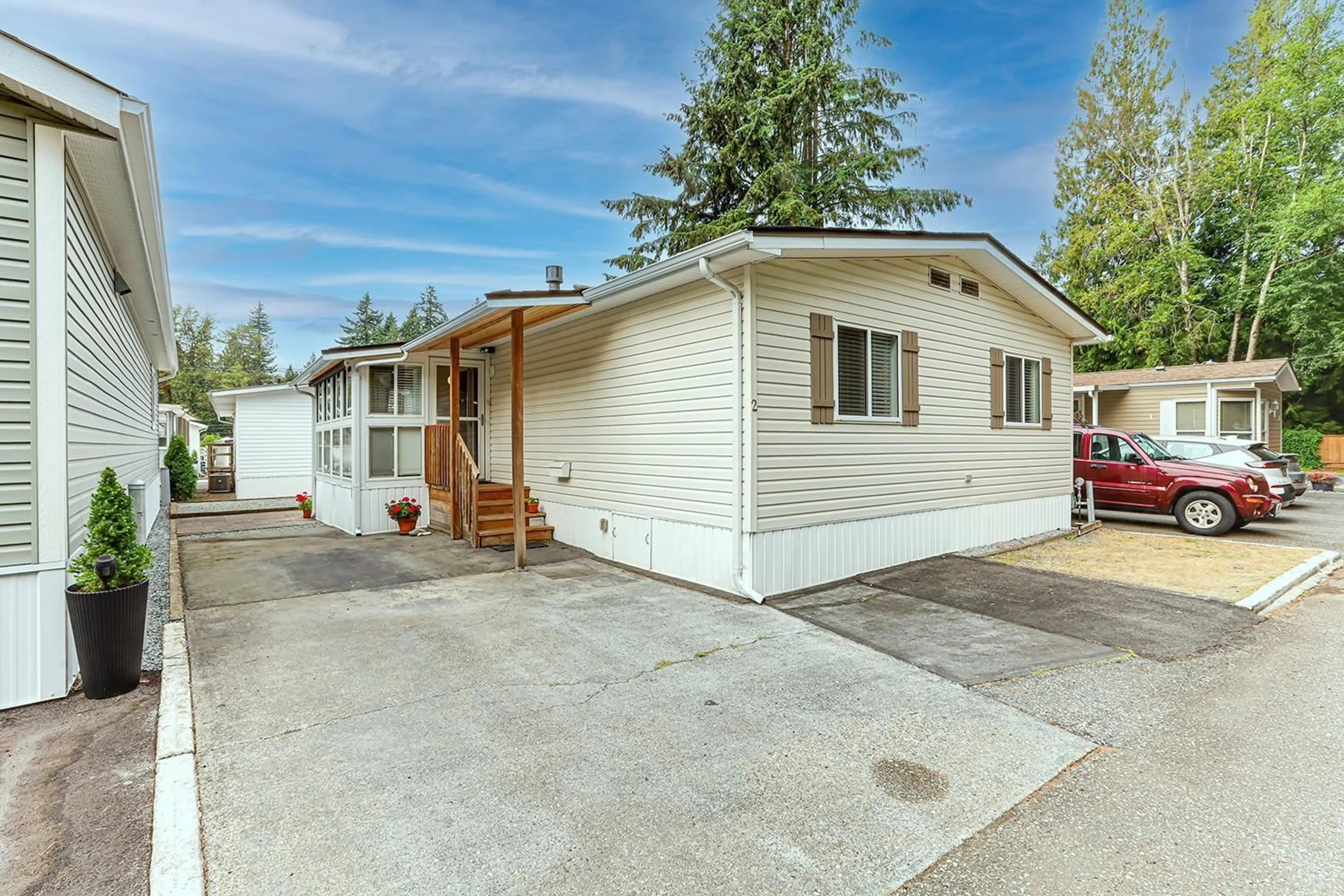 Home with vinyl exterior material, street for 2 - 3931 198 STREET, Langley British Columbia V3A1C9