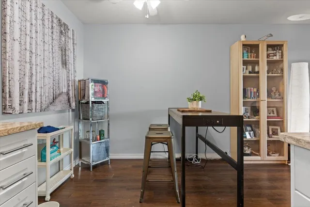 103 - 2567 VICTORIA STREET, Abbotsford 4