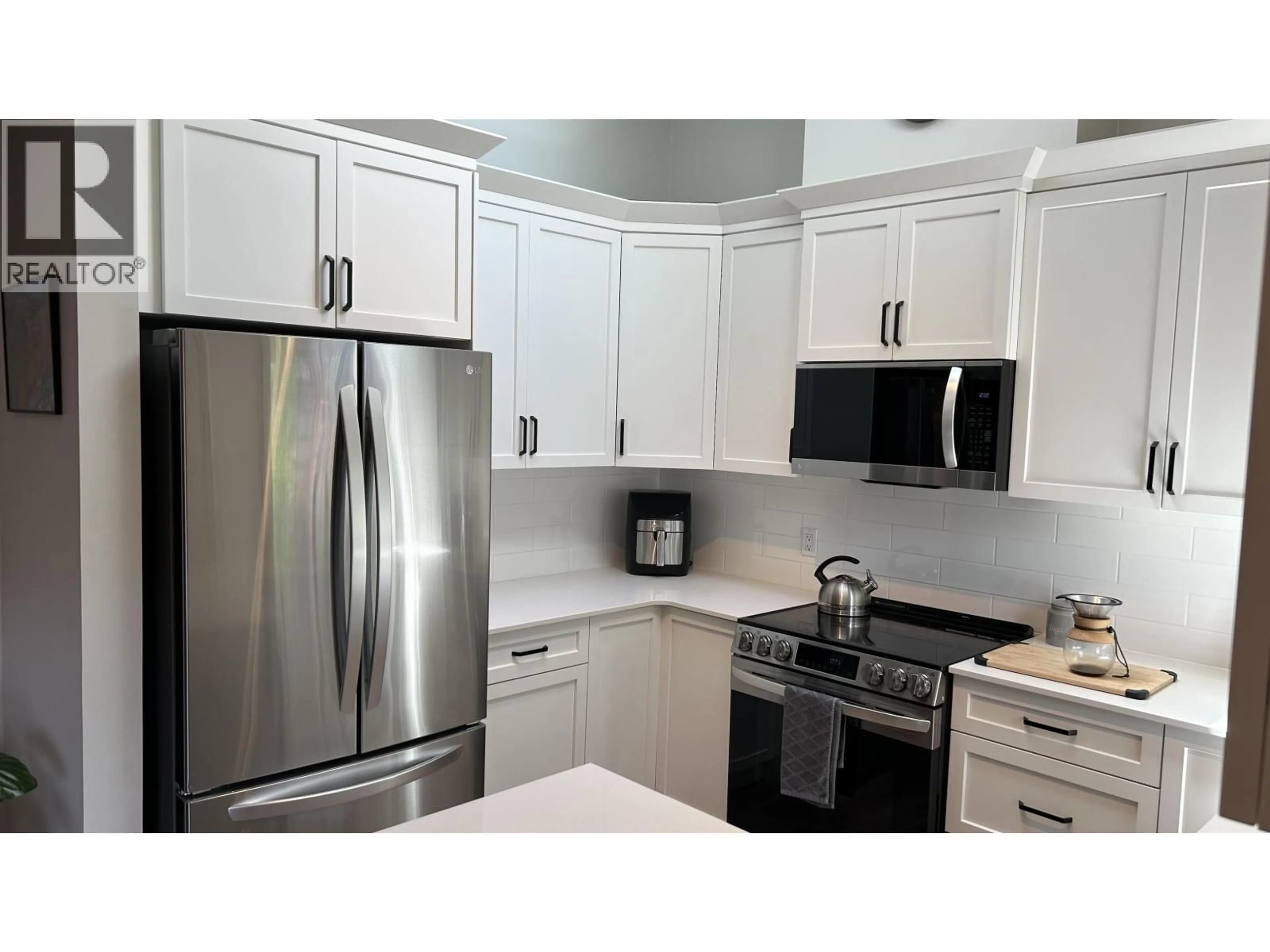 Unknown for 1821 WILLOW CRESCENT, Squamish British Columbia V8B0L9