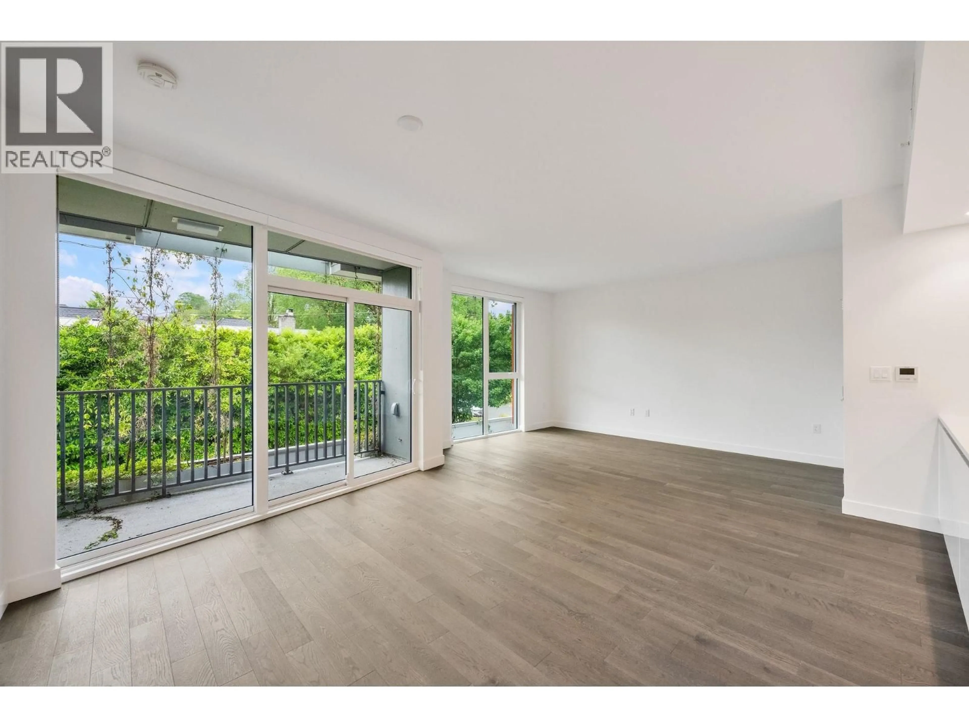 A pic of a room for 303 - 2888 ARBUTUS STREET, Vancouver British Columbia V6J0J1