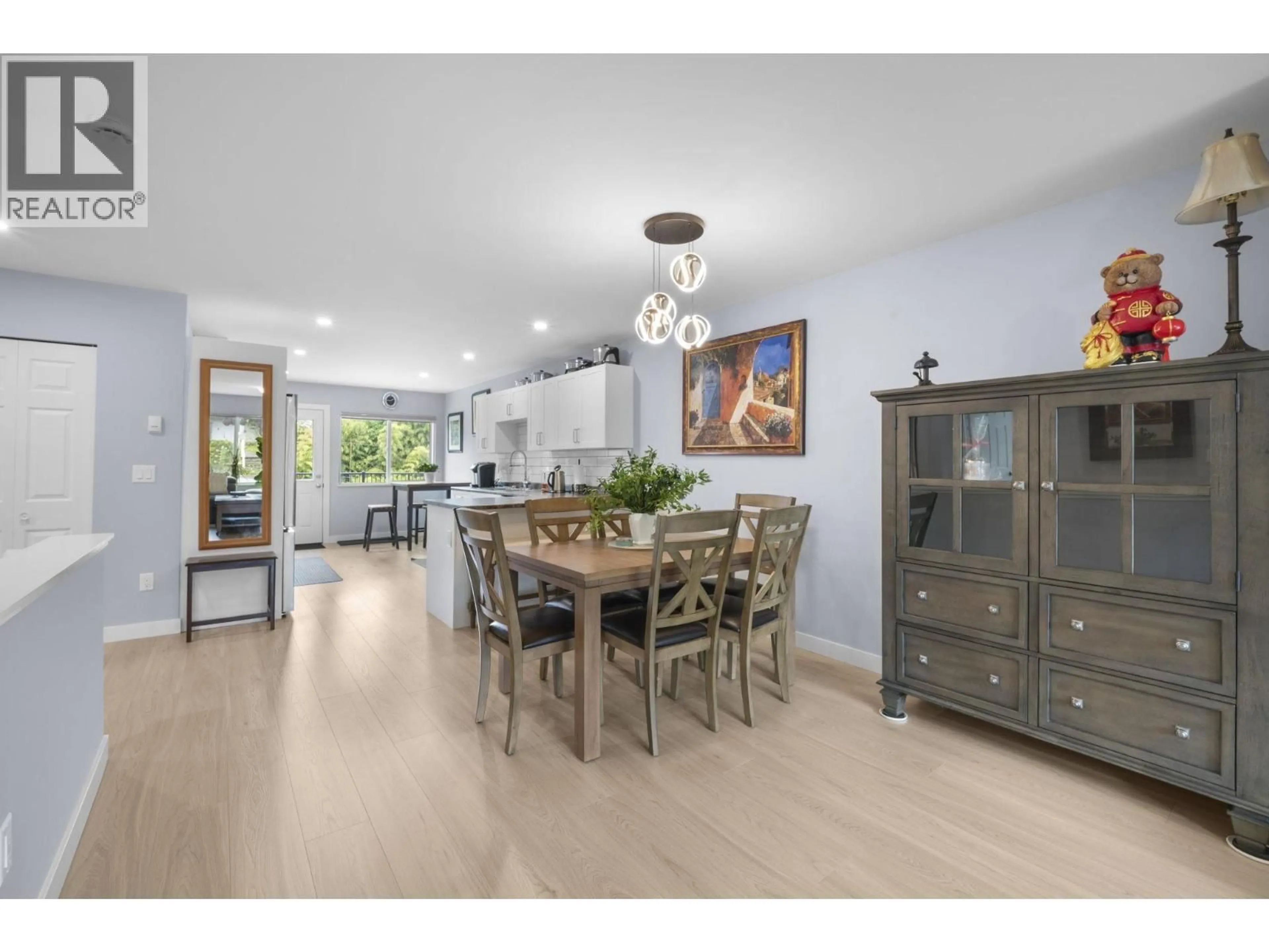 Open concept kitchen, unknown for 7737 ALLMAN STREET, Burnaby British Columbia V5E2A9
