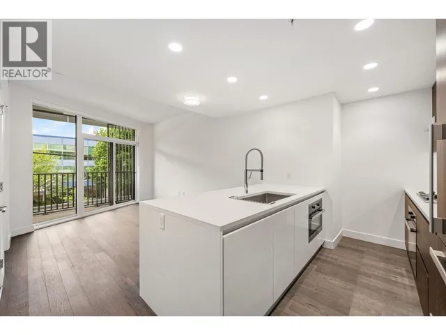 206 - 2888 ARBUTUS STREET, Vancouver 2