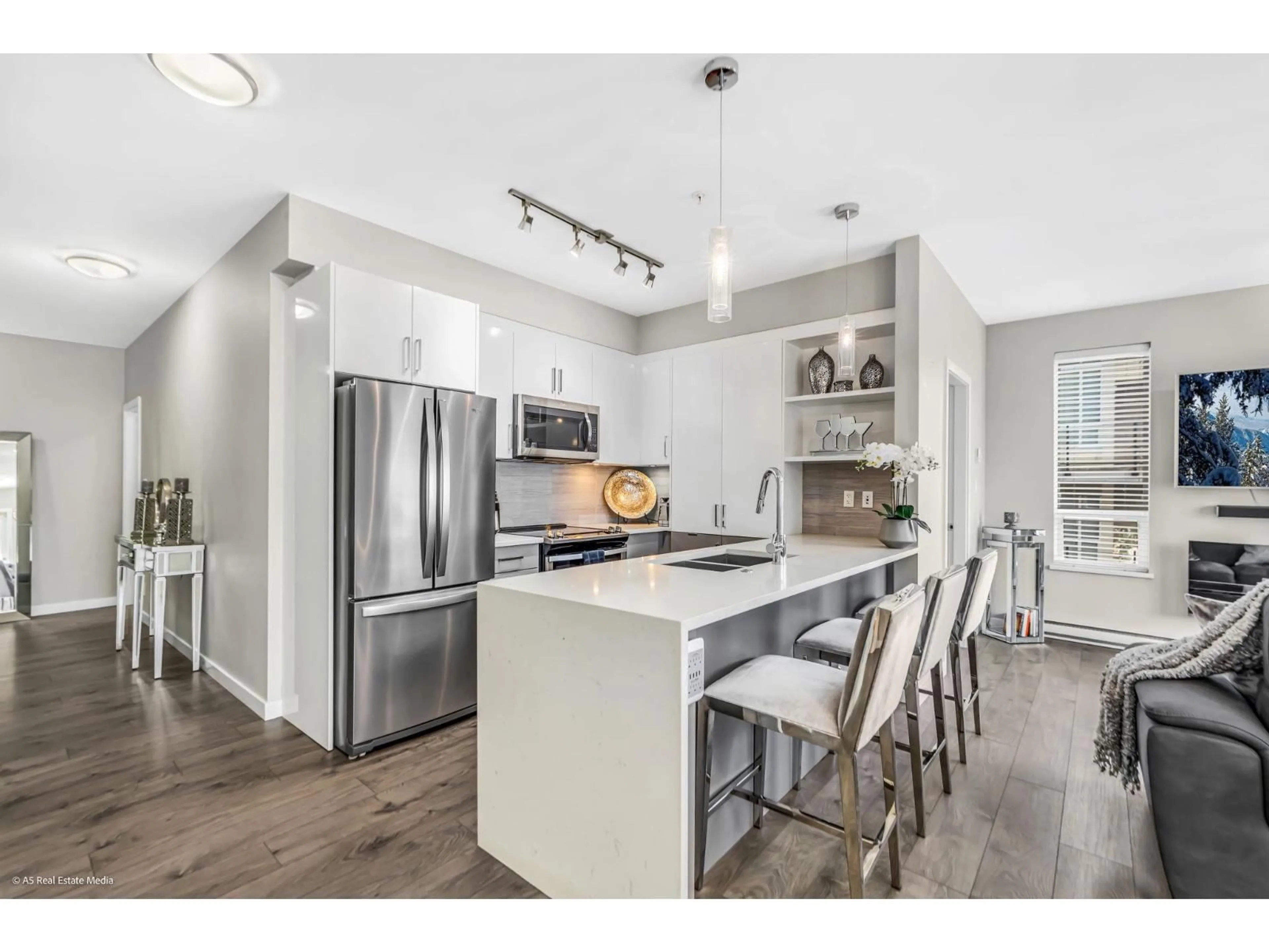 Open concept kitchen, unknown for D305 - 20211 66 AVENUE, Langley British Columbia V2Y0L4