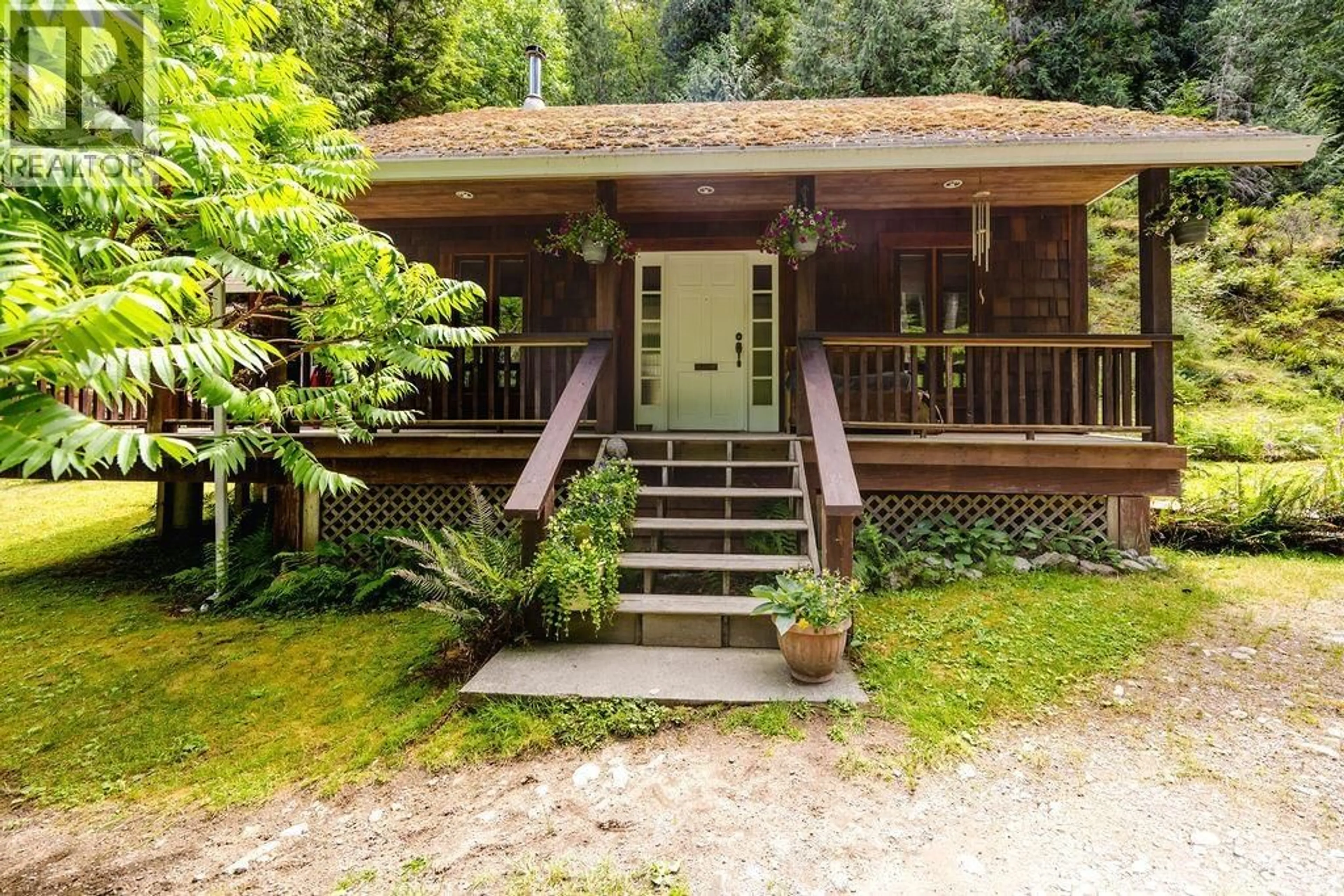 Unknown for 6084 NORTH LAKE ROAD, Egmont British Columbia V0N1N0