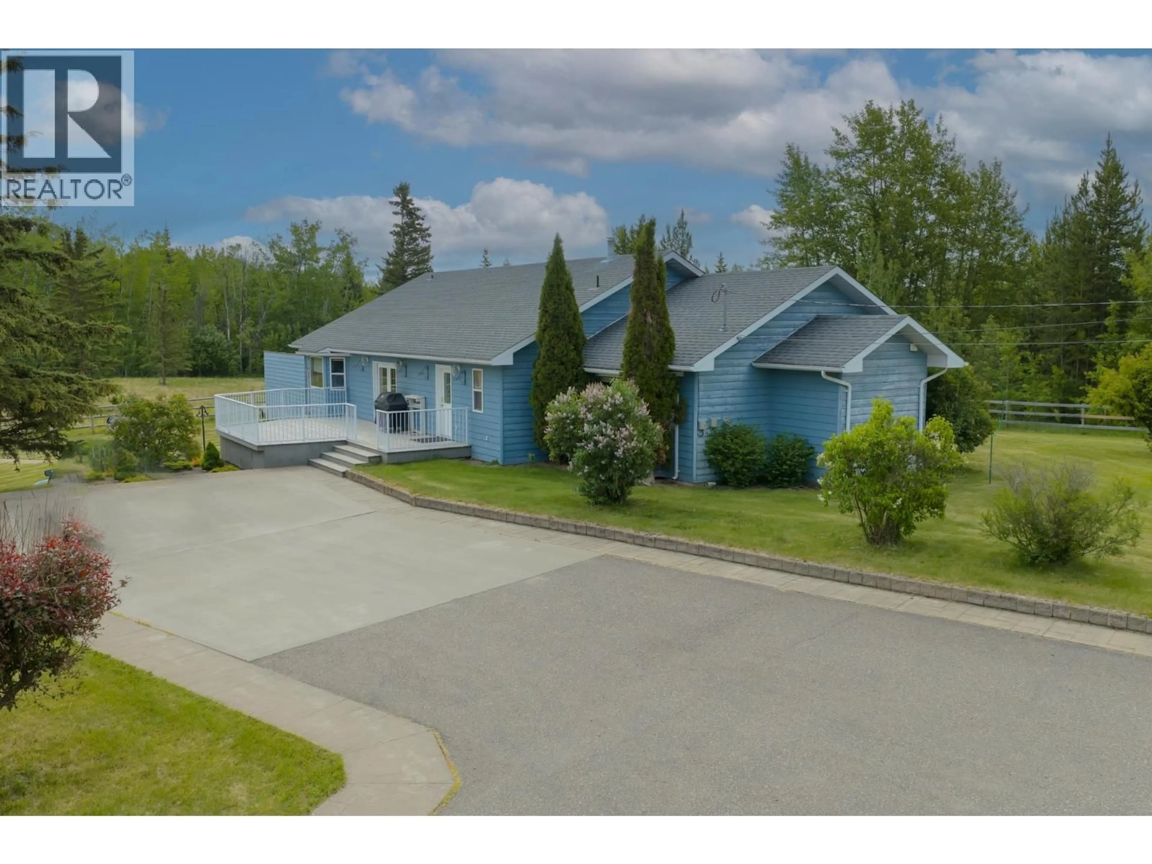 A pic from outside/outdoor area/front of a property/back of a property/a pic from drone, street for 3476 MOUNTAINVIEW ROAD, Vanderhoof British Columbia V0J3A2