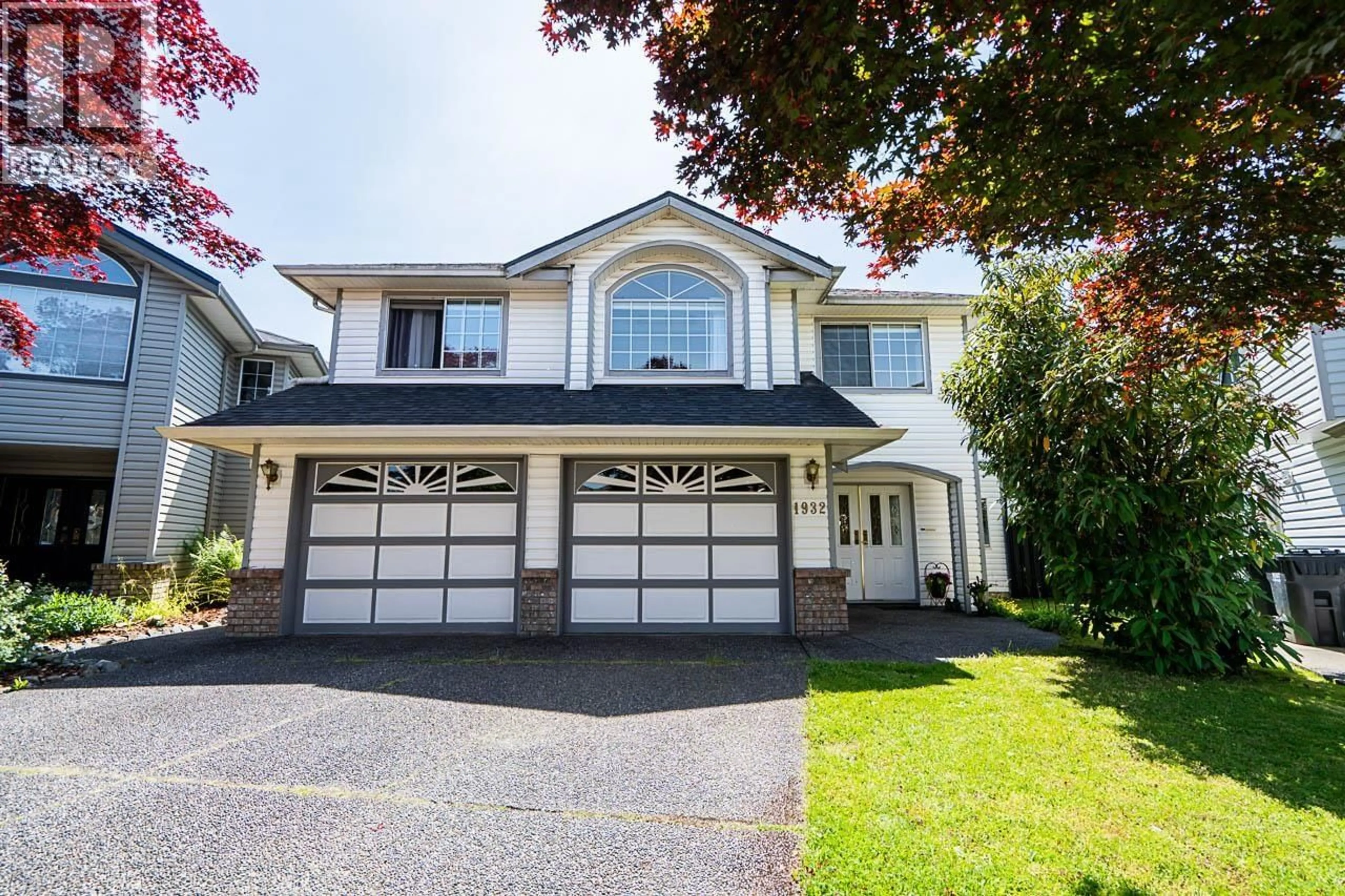 Home with vinyl exterior material, street for 1932 JACANA AVENUE, Port Coquitlam British Columbia V3C5Y4