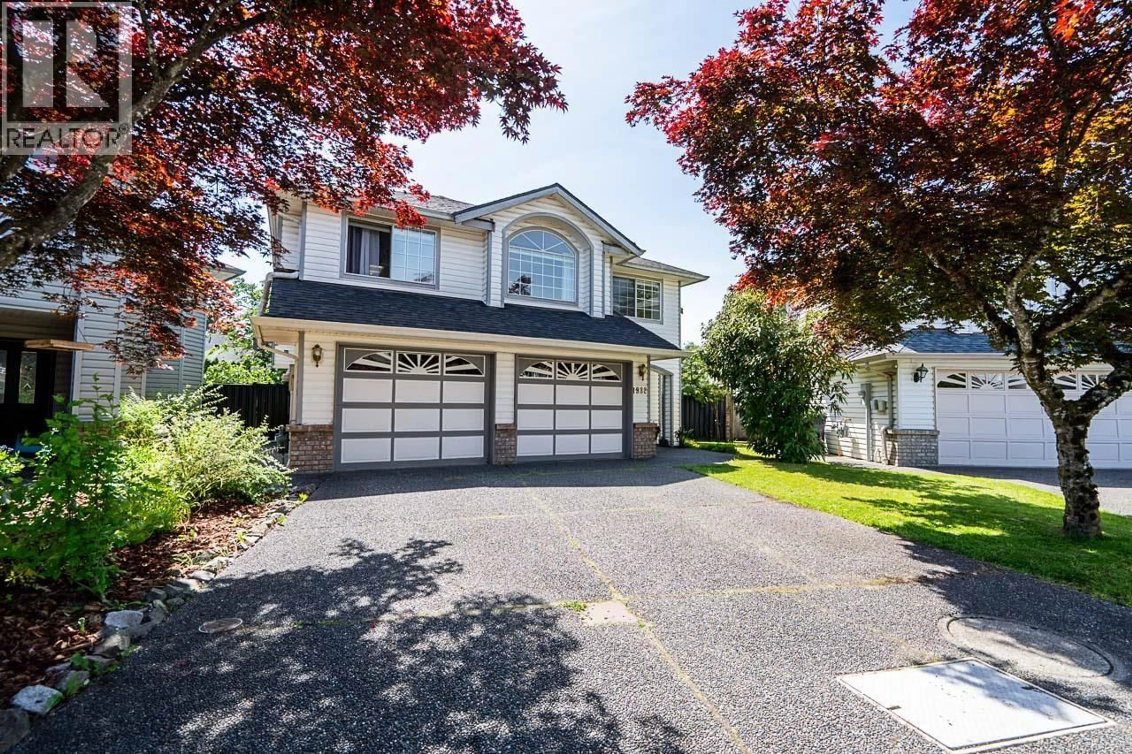 Home with vinyl exterior material, street for 1932 JACANA AVENUE, Port Coquitlam British Columbia V3C5Y4